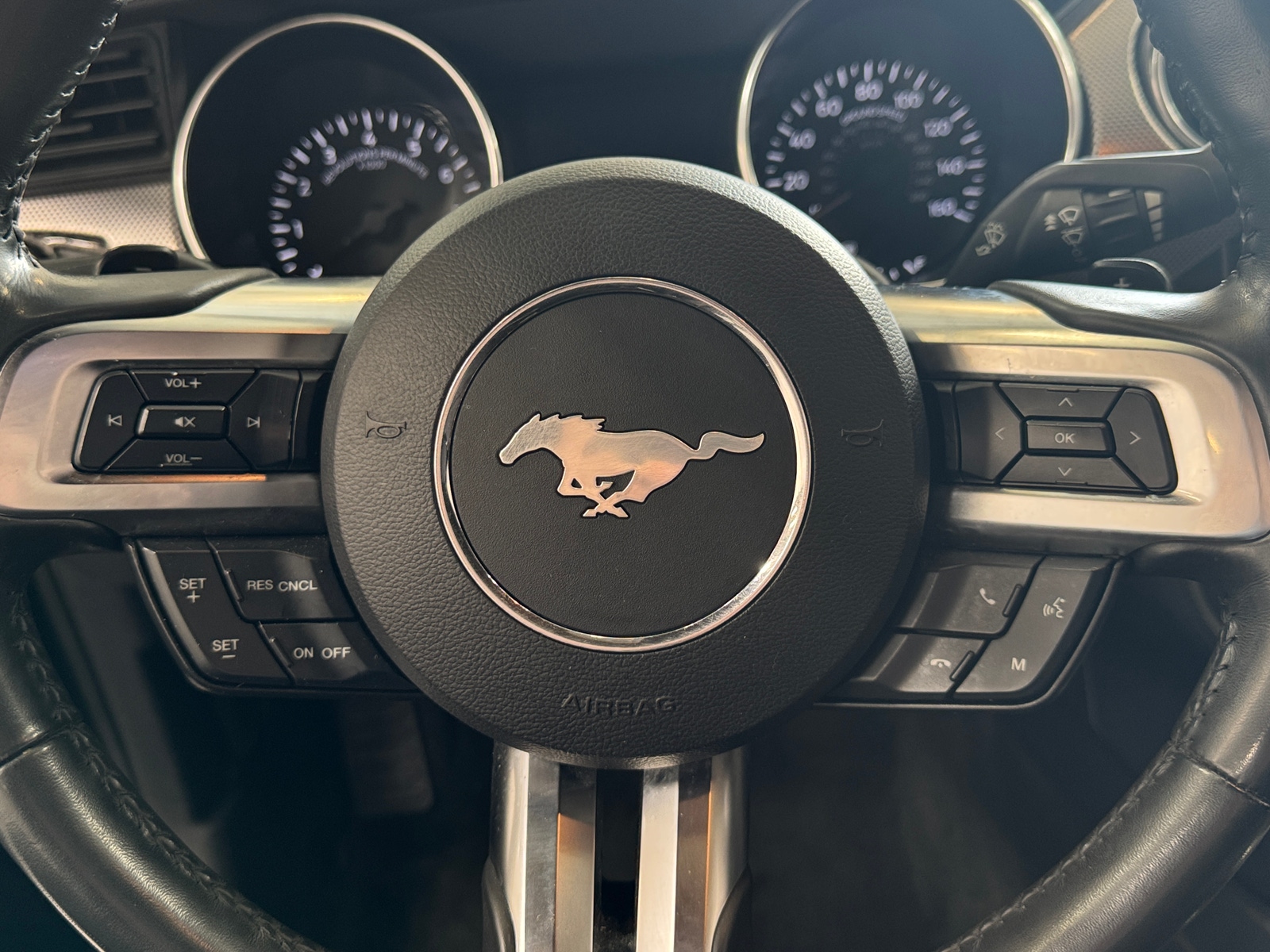 Thumbnail: 2018 Ford Mustang - 4