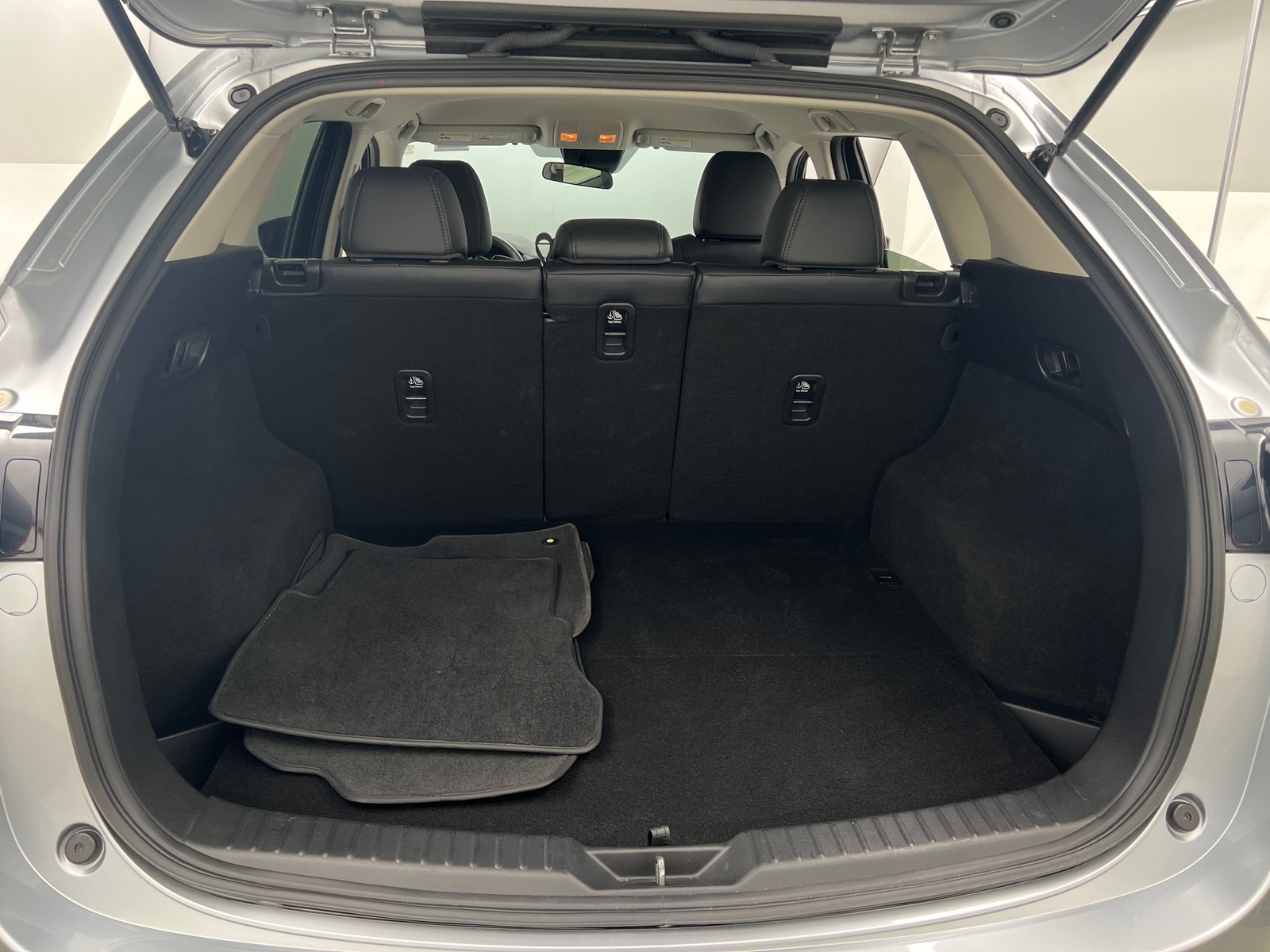 Thumbnail: 2017 Mazda CX-5 - 6