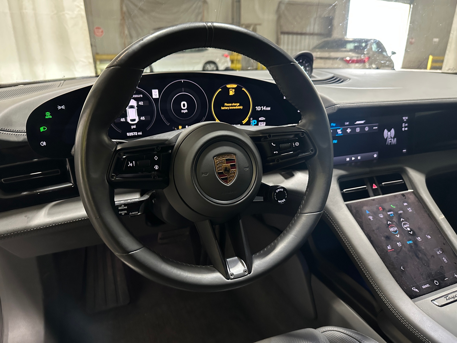 Thumbnail: 2022 Porsche Taycan - 4