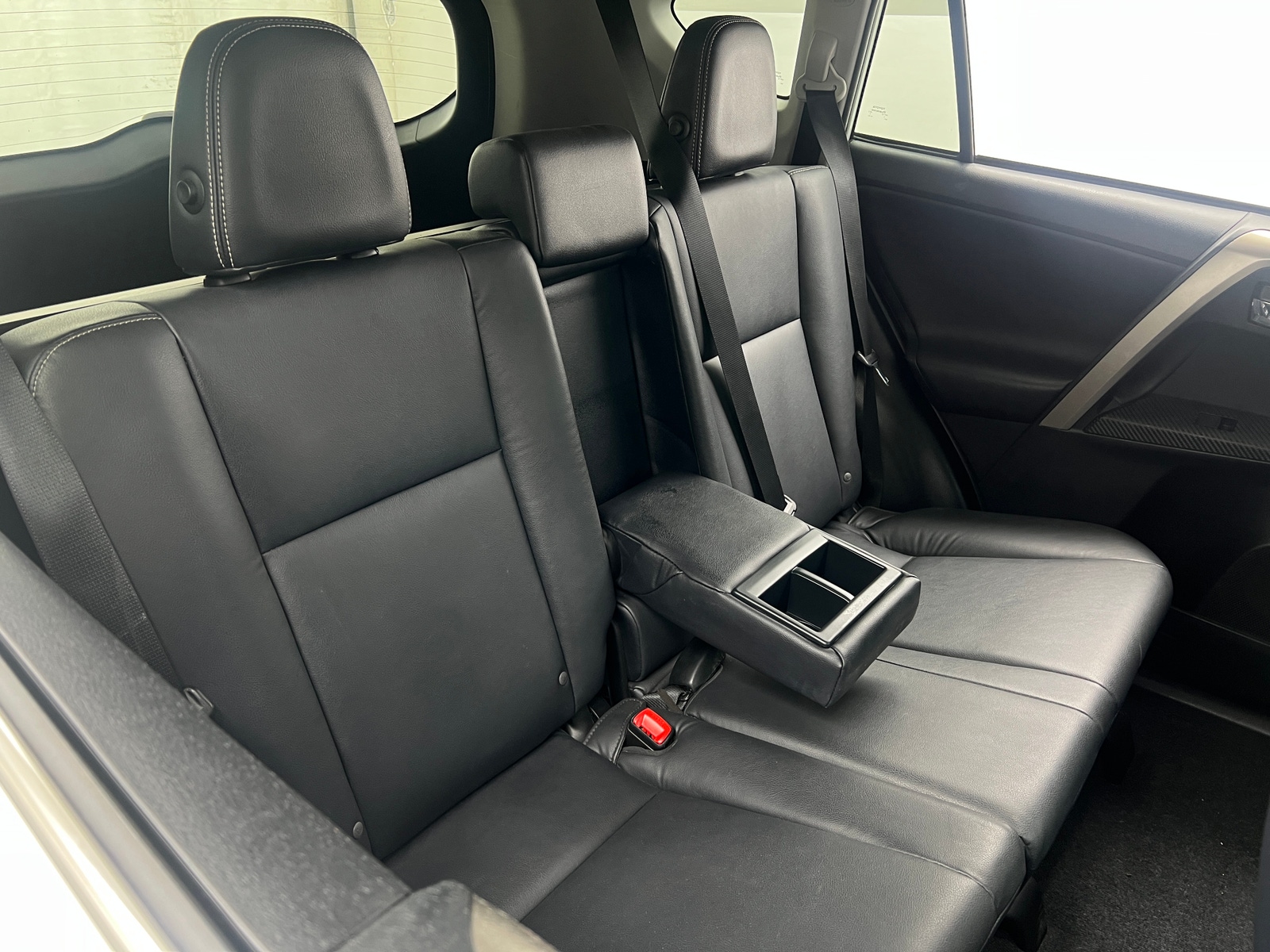 Thumbnail: 2015 Toyota RAV4 - 5