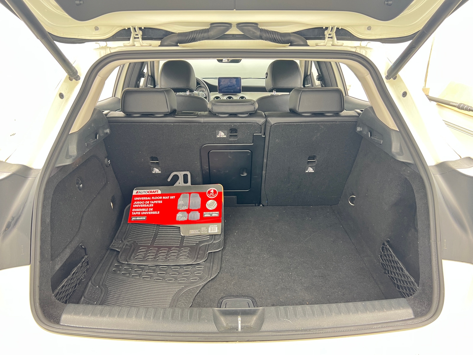 Thumbnail: 2017 Mercedes-Benz GLA - 6