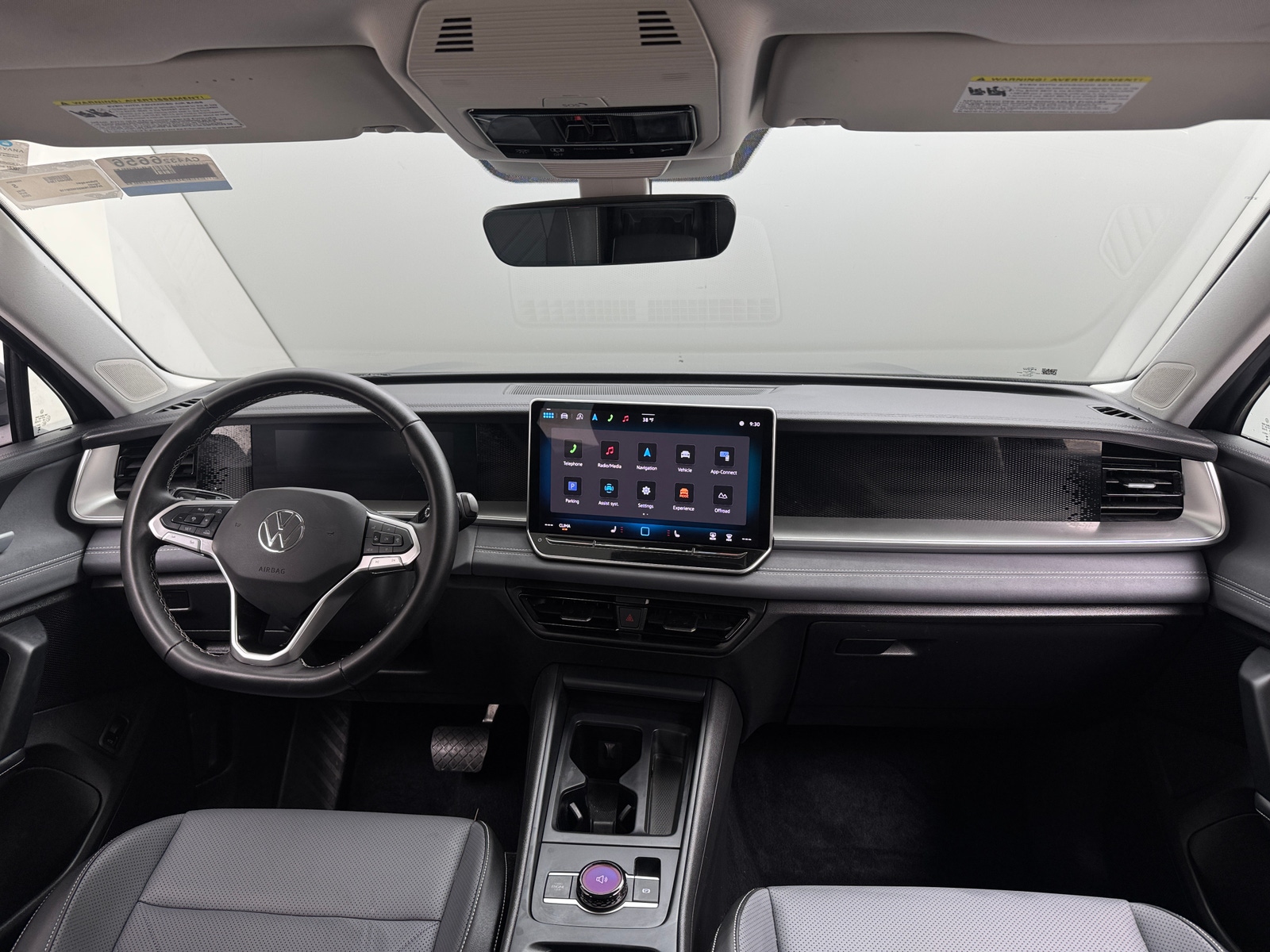 Thumbnail: 2025 Volkswagen Tiguan - 2