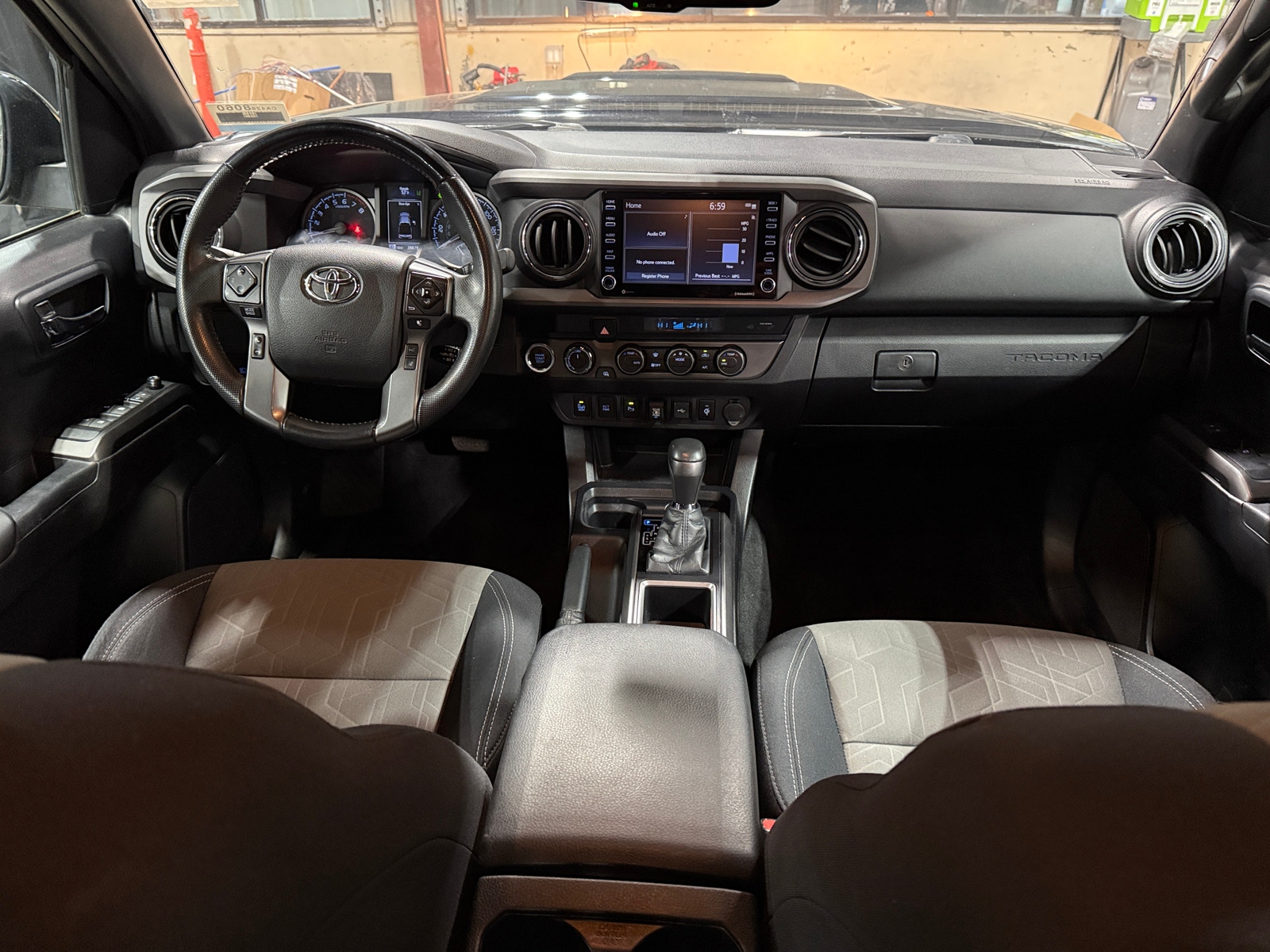 Thumbnail: 2021 Toyota Tacoma - 3