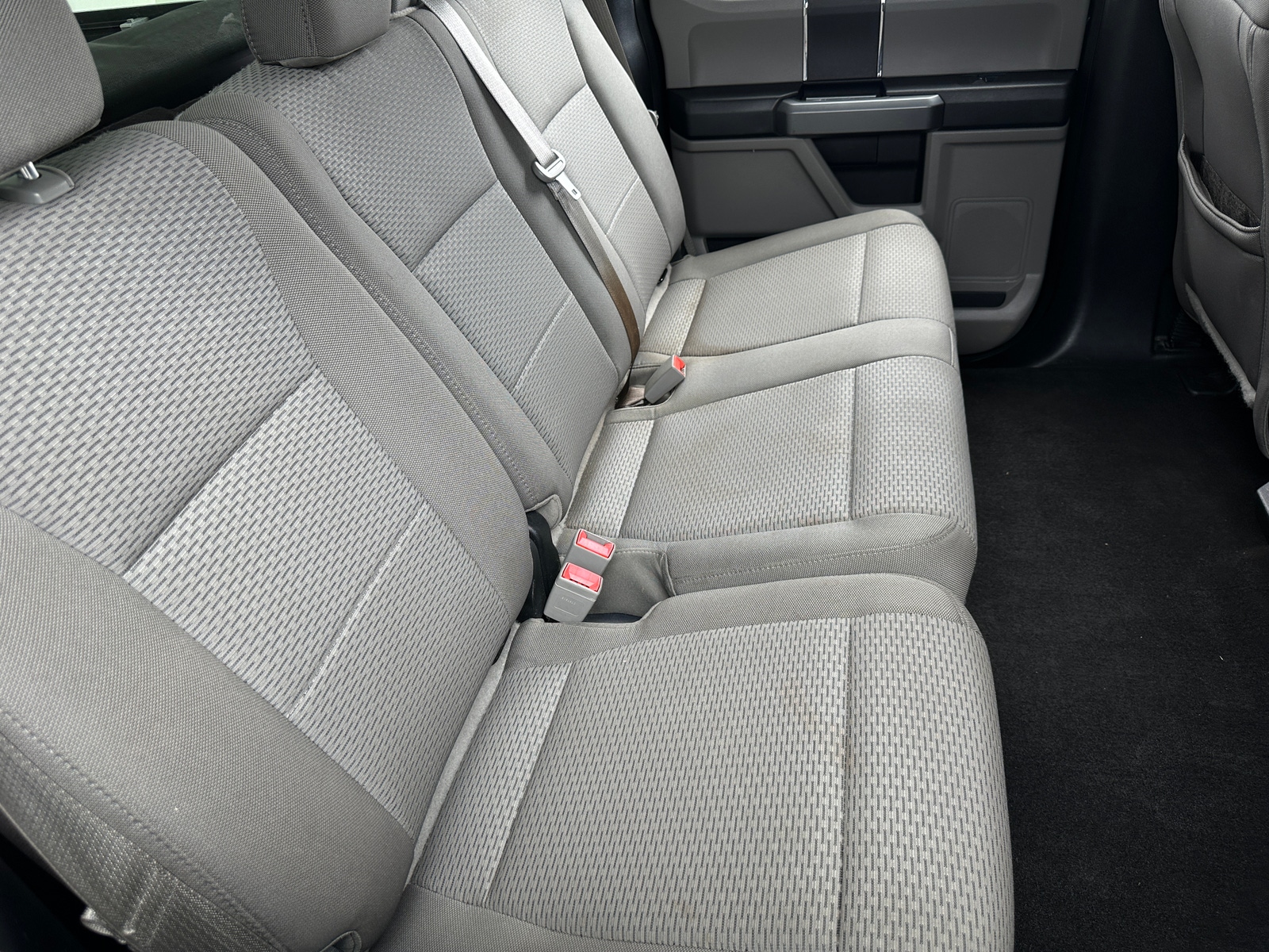 Thumbnail: 2019 Ford Econoline - 6