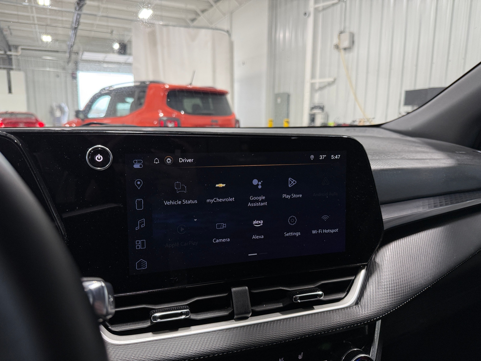 Thumbnail: 2025 Chevrolet Equinox - 4