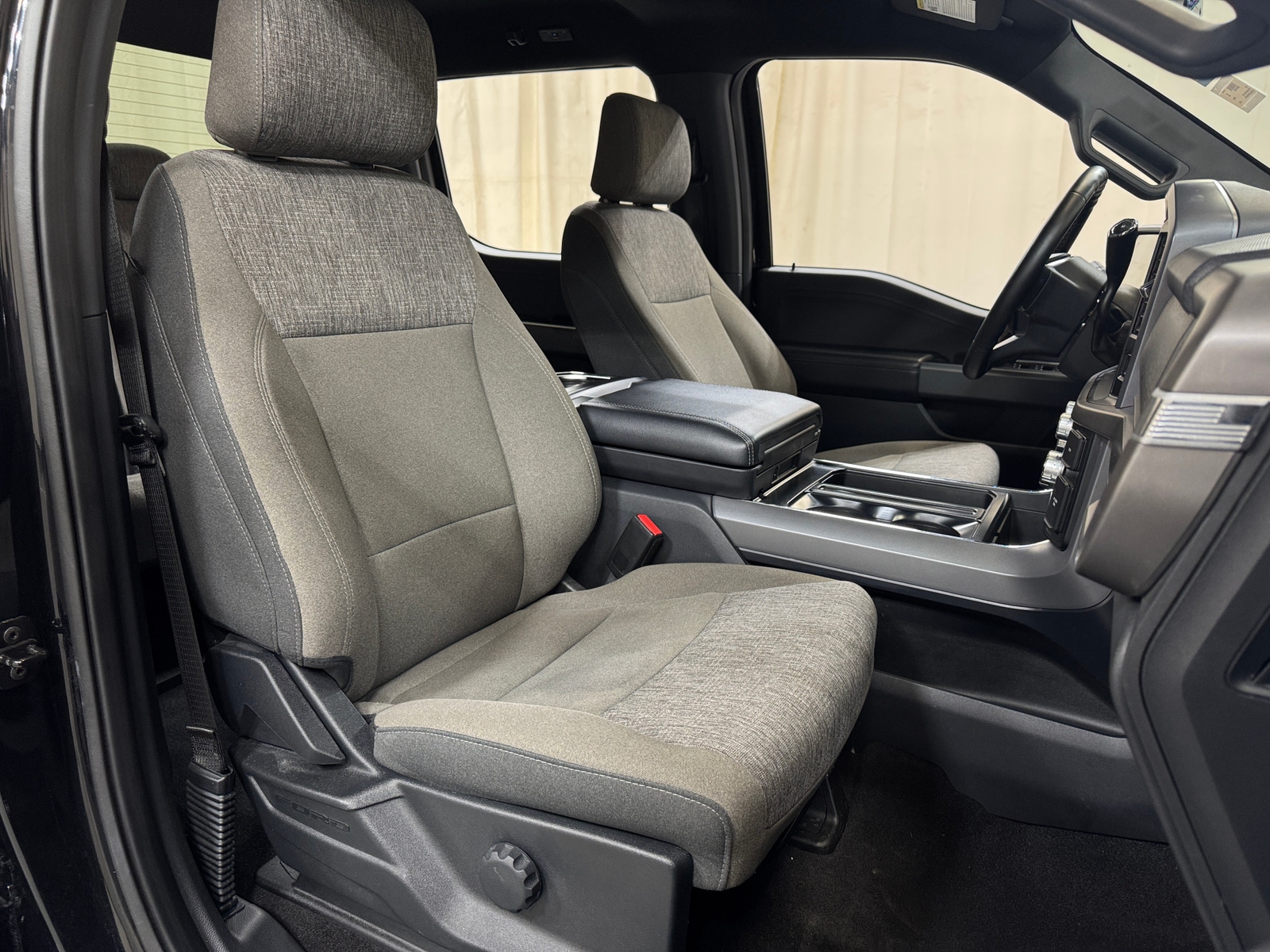 Thumbnail: 2024 Ford Econoline - 2