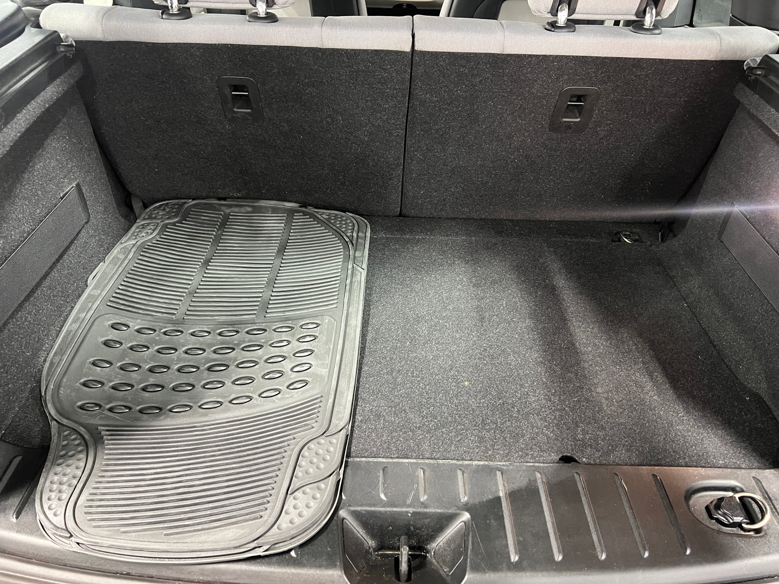 Thumbnail: 2017 BMW i3 - 7