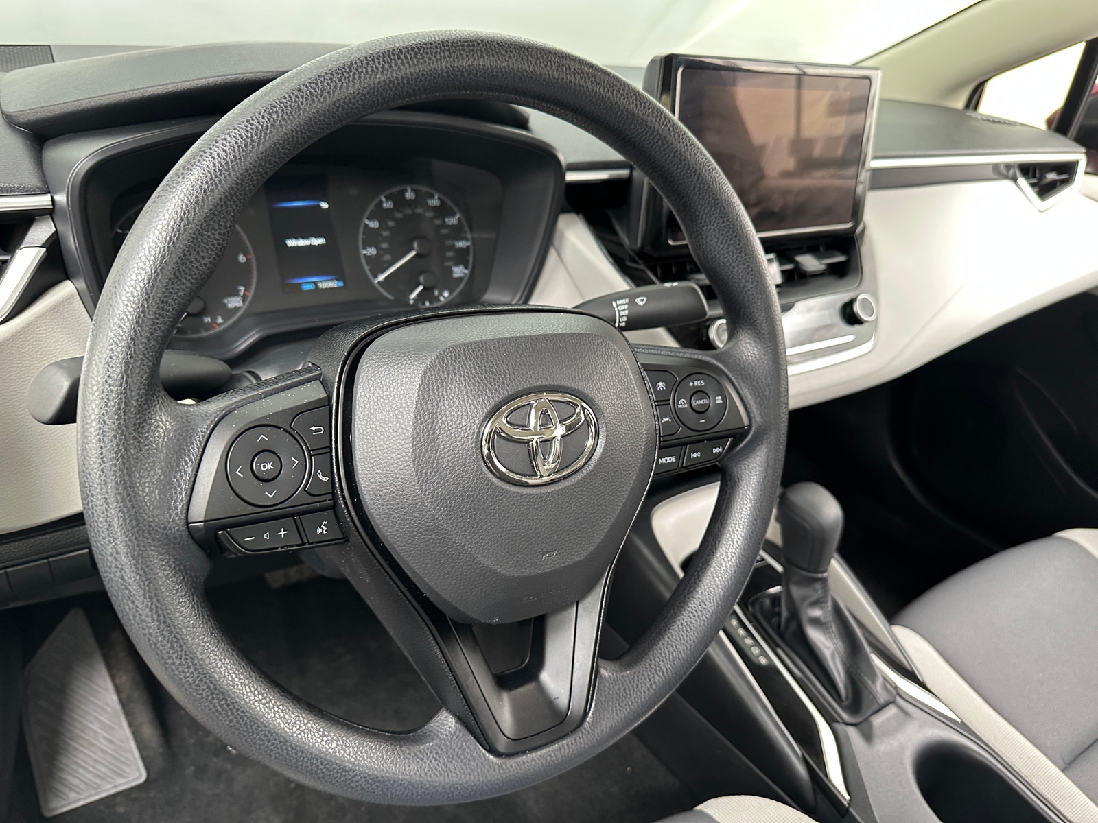 Thumbnail: 2025 Toyota Corolla - 5