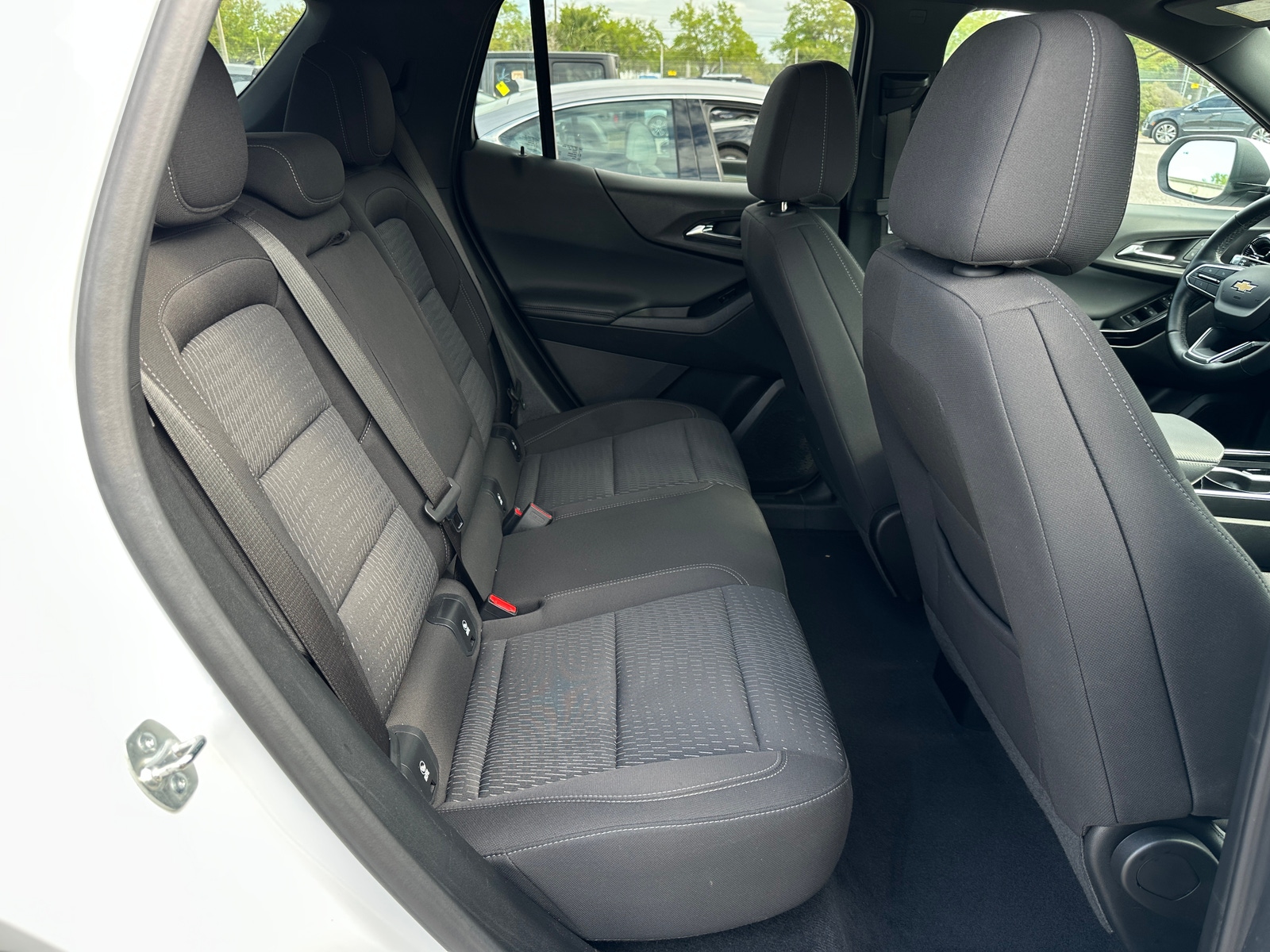 Thumbnail: 2025 Chevrolet Equinox - 6