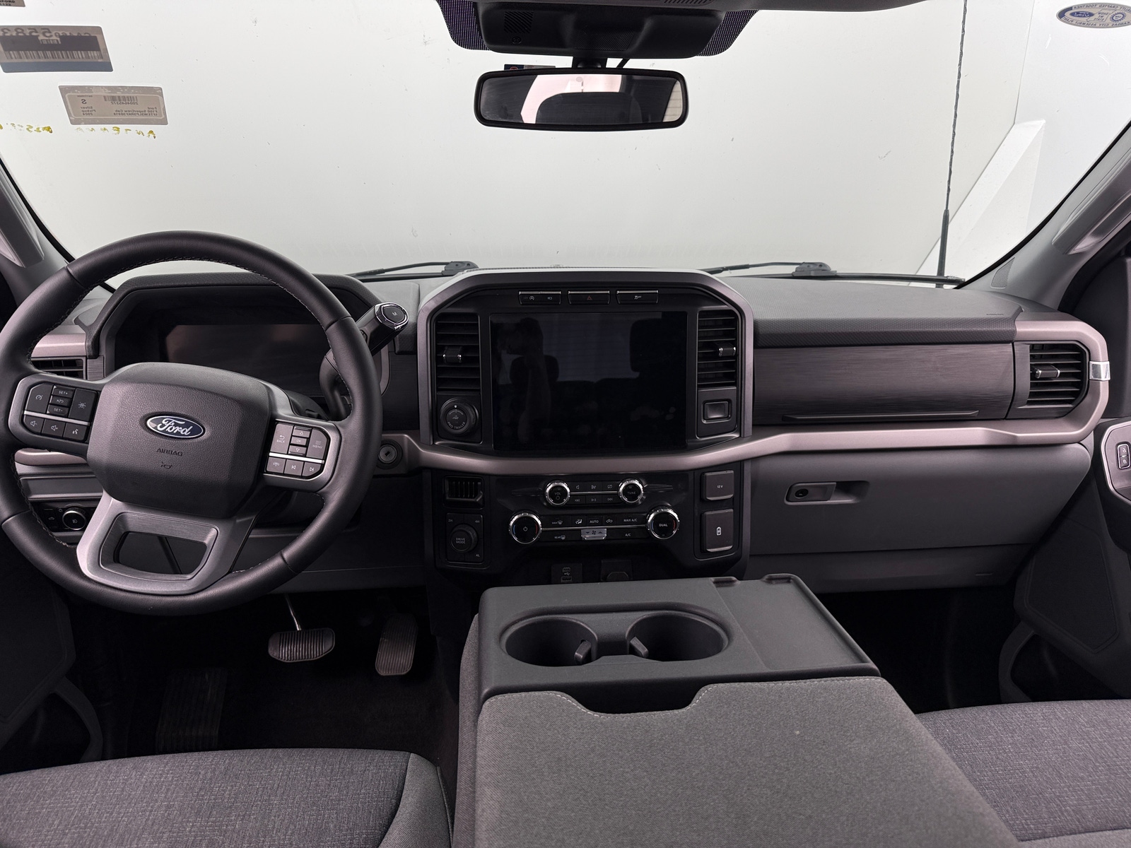 Thumbnail: 2024 Ford Econoline - 3