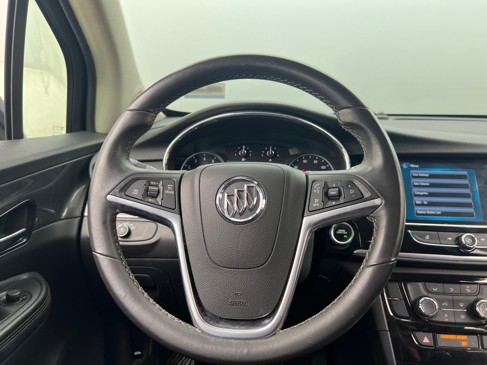 Thumbnail: 2021 Buick Encore - 4