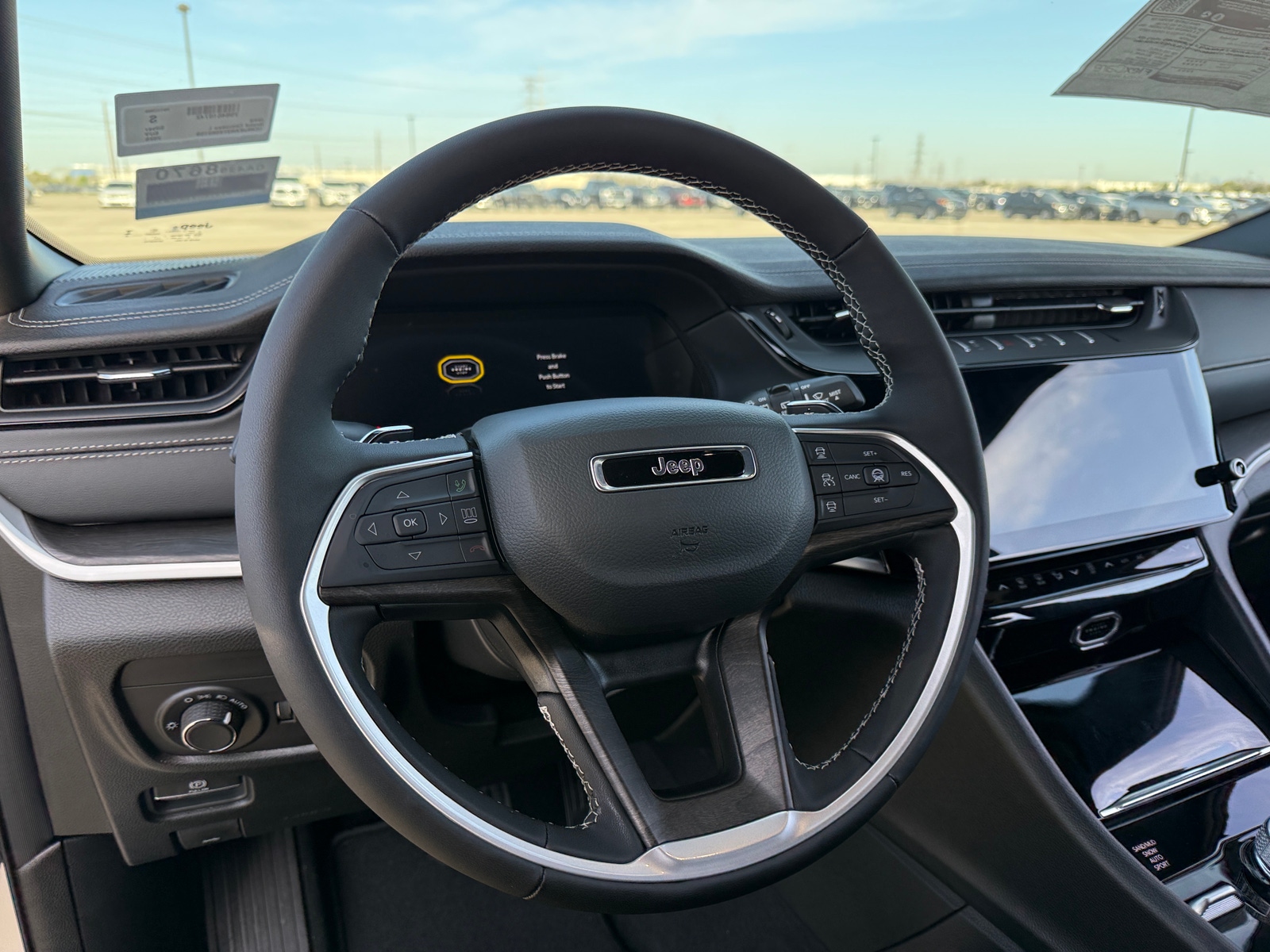 Thumbnail: 2026 Jeep Grand Cherokee L - 4