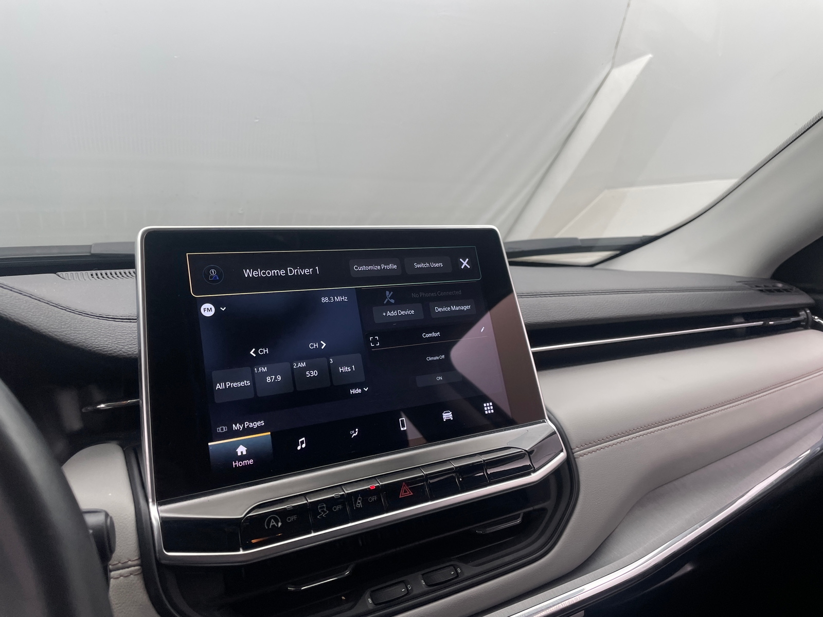 Thumbnail: 2022 Jeep Compass - 3