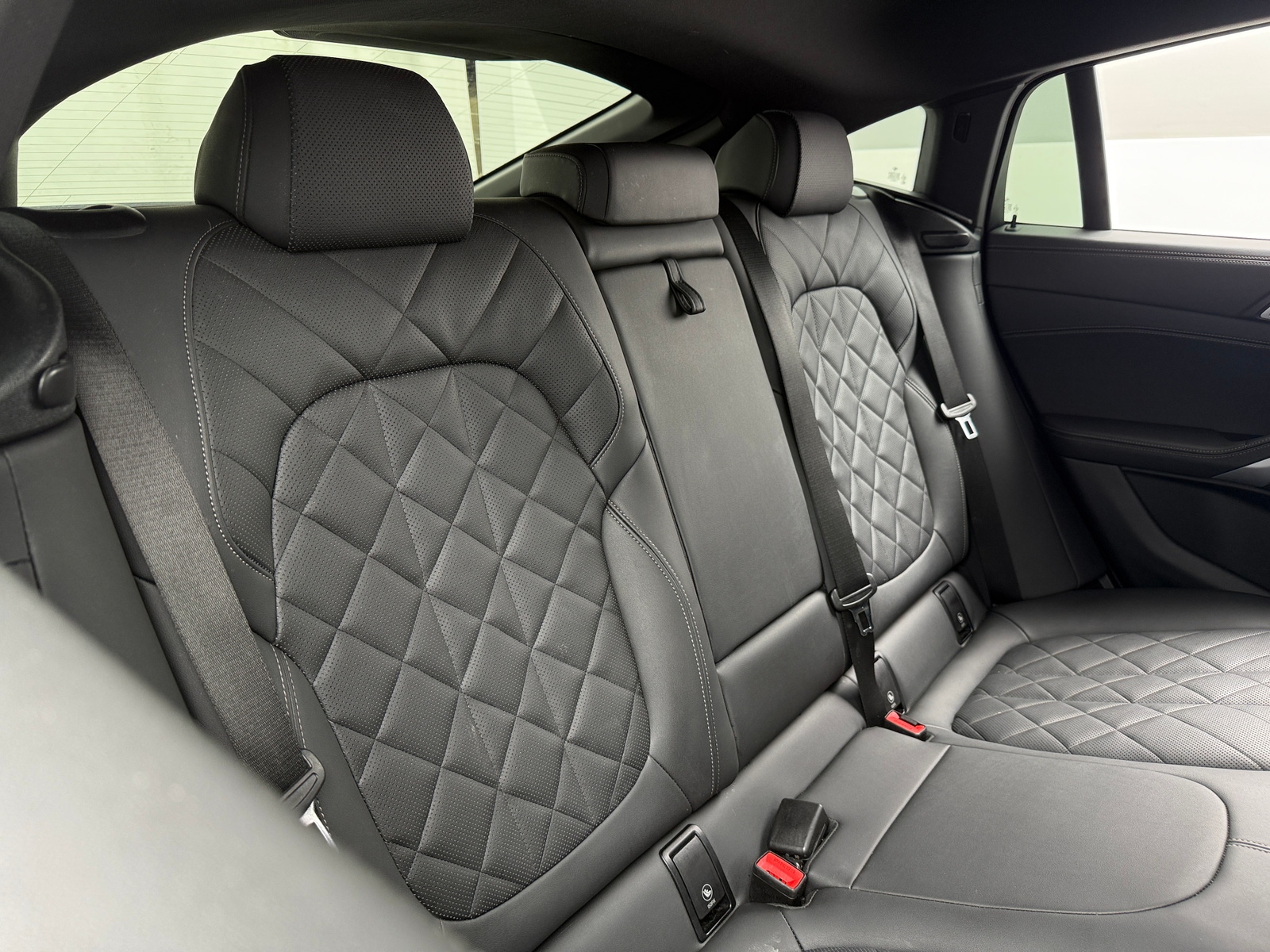 Thumbnail: 2025 BMW X6 - 5