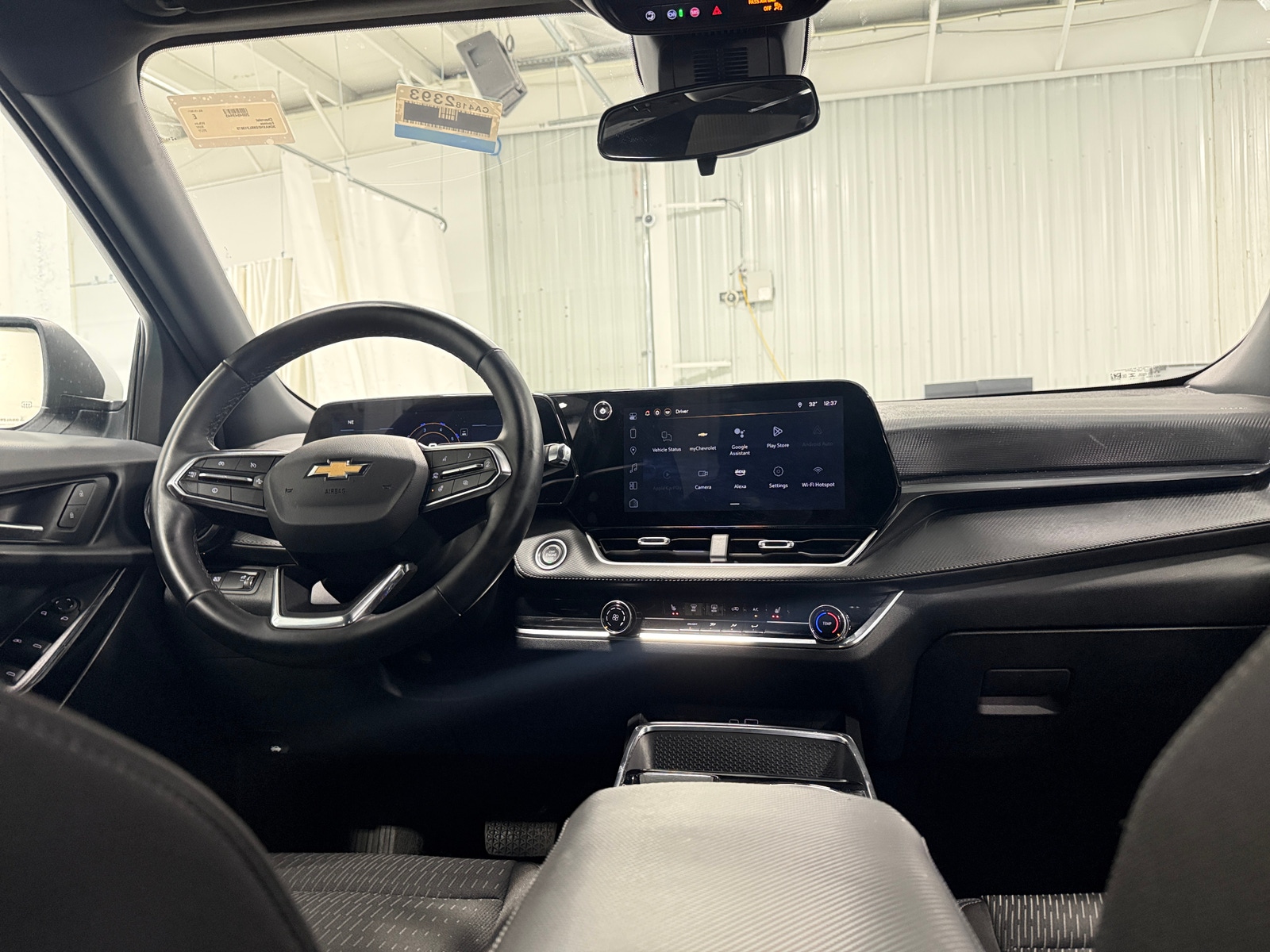 Thumbnail: 2025 Chevrolet Equinox - 3