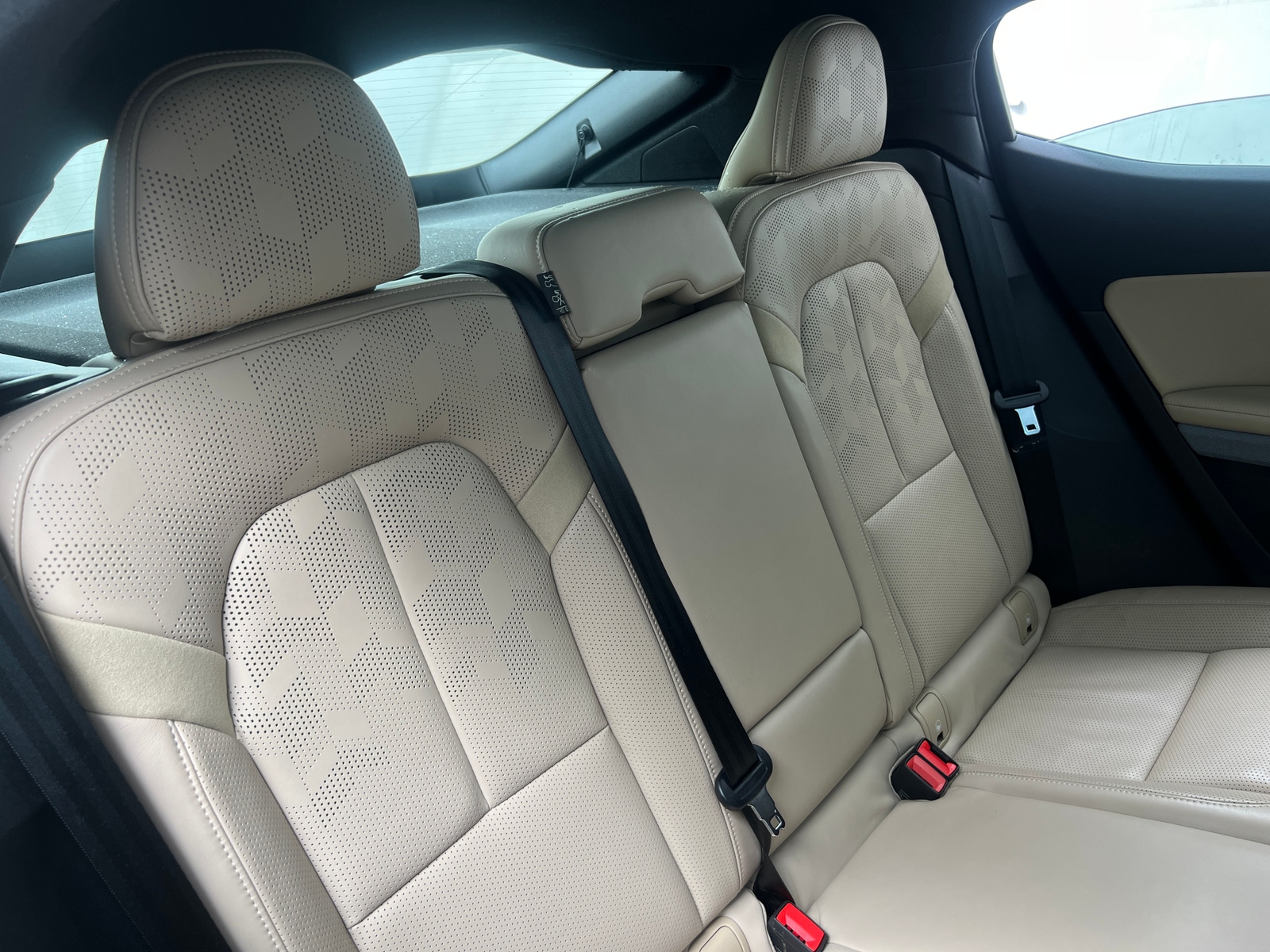 Thumbnail: 2022 Polestar 2 - 6