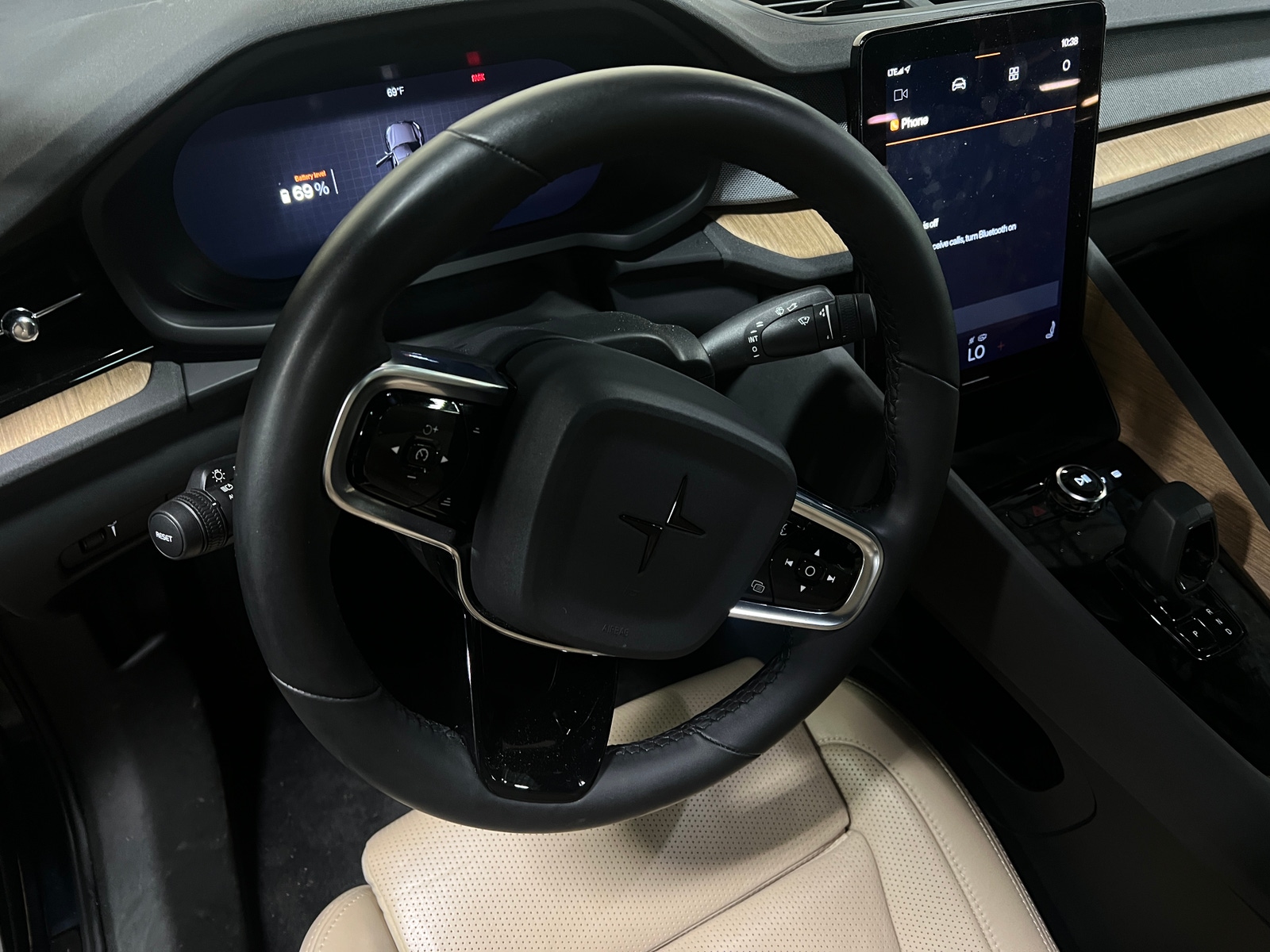 Thumbnail: 2022 Polestar 2 - 5