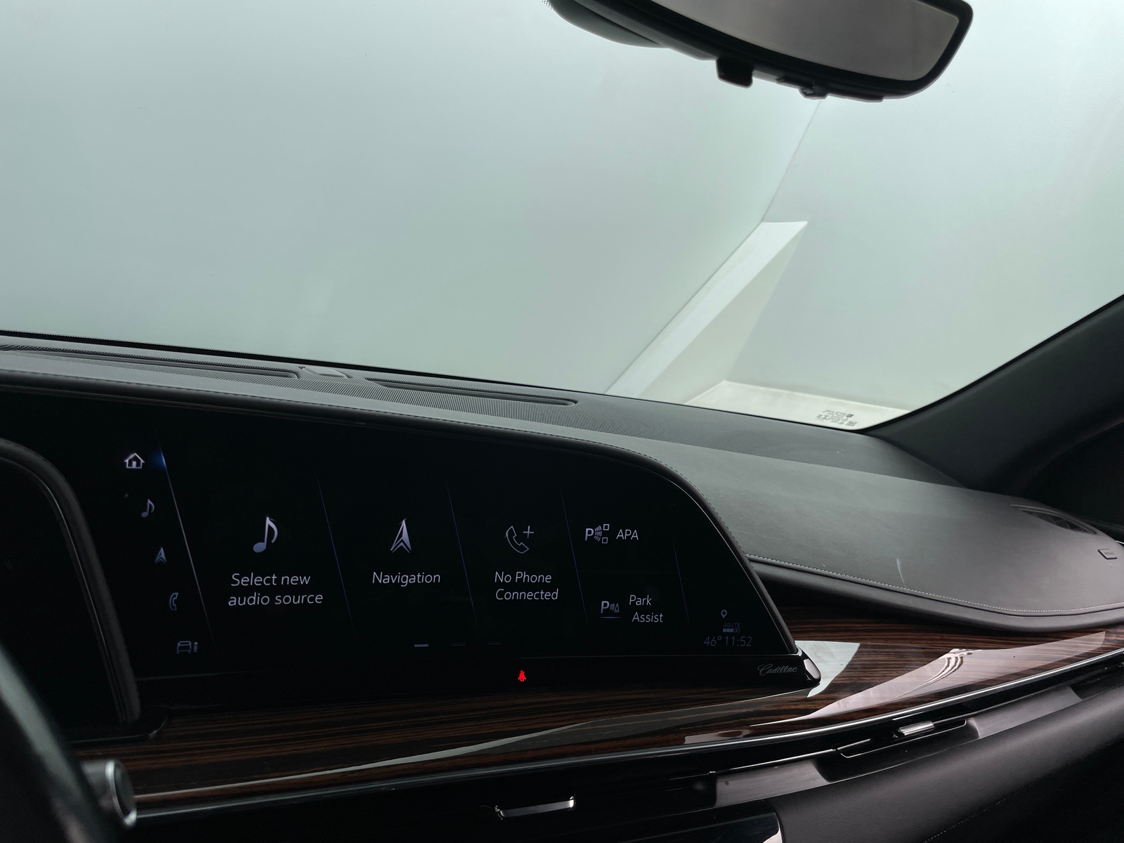 Thumbnail: 2021 Cadillac Escalade - 3