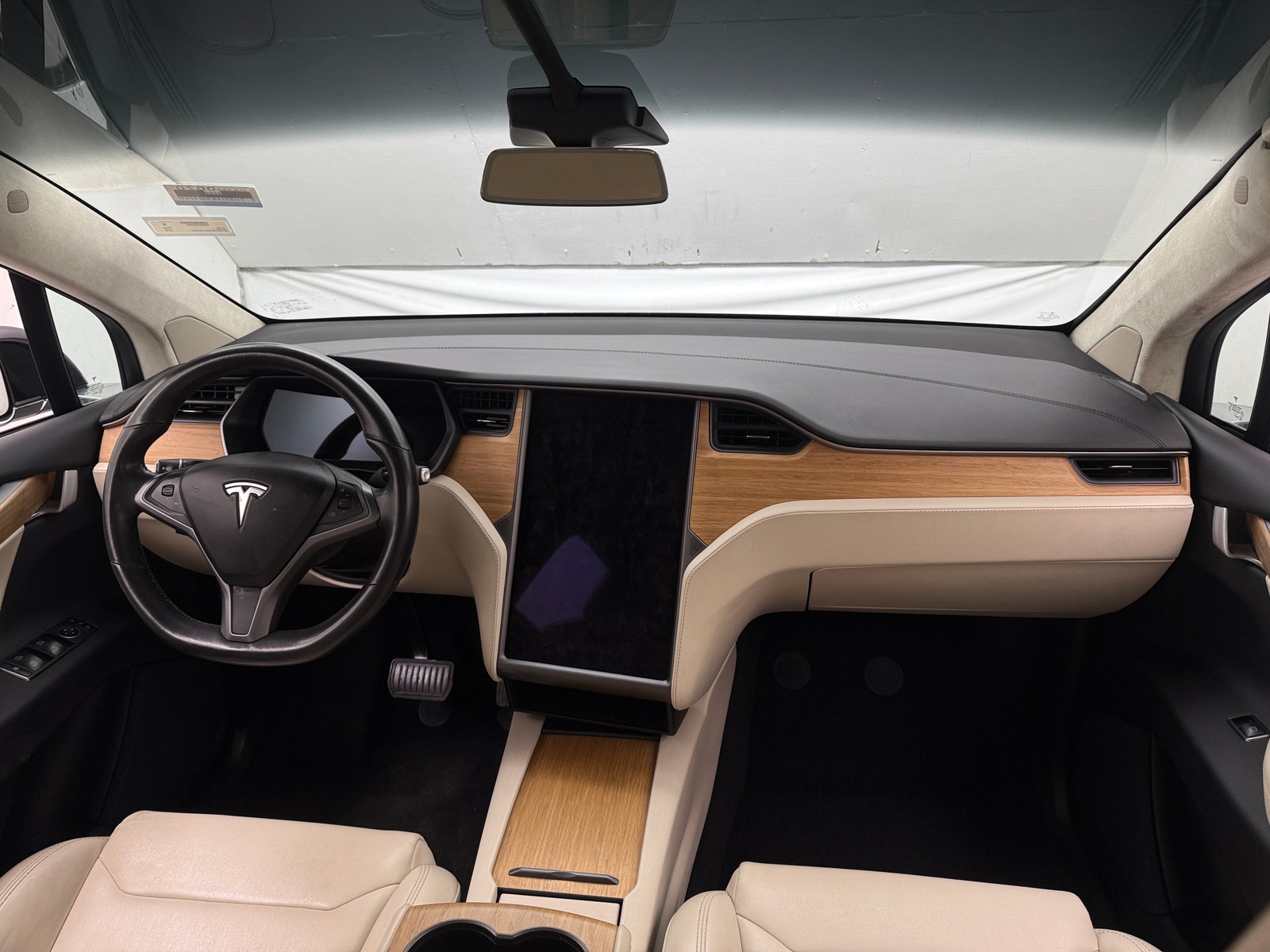 Thumbnail: 2019 Tesla Model X - 2