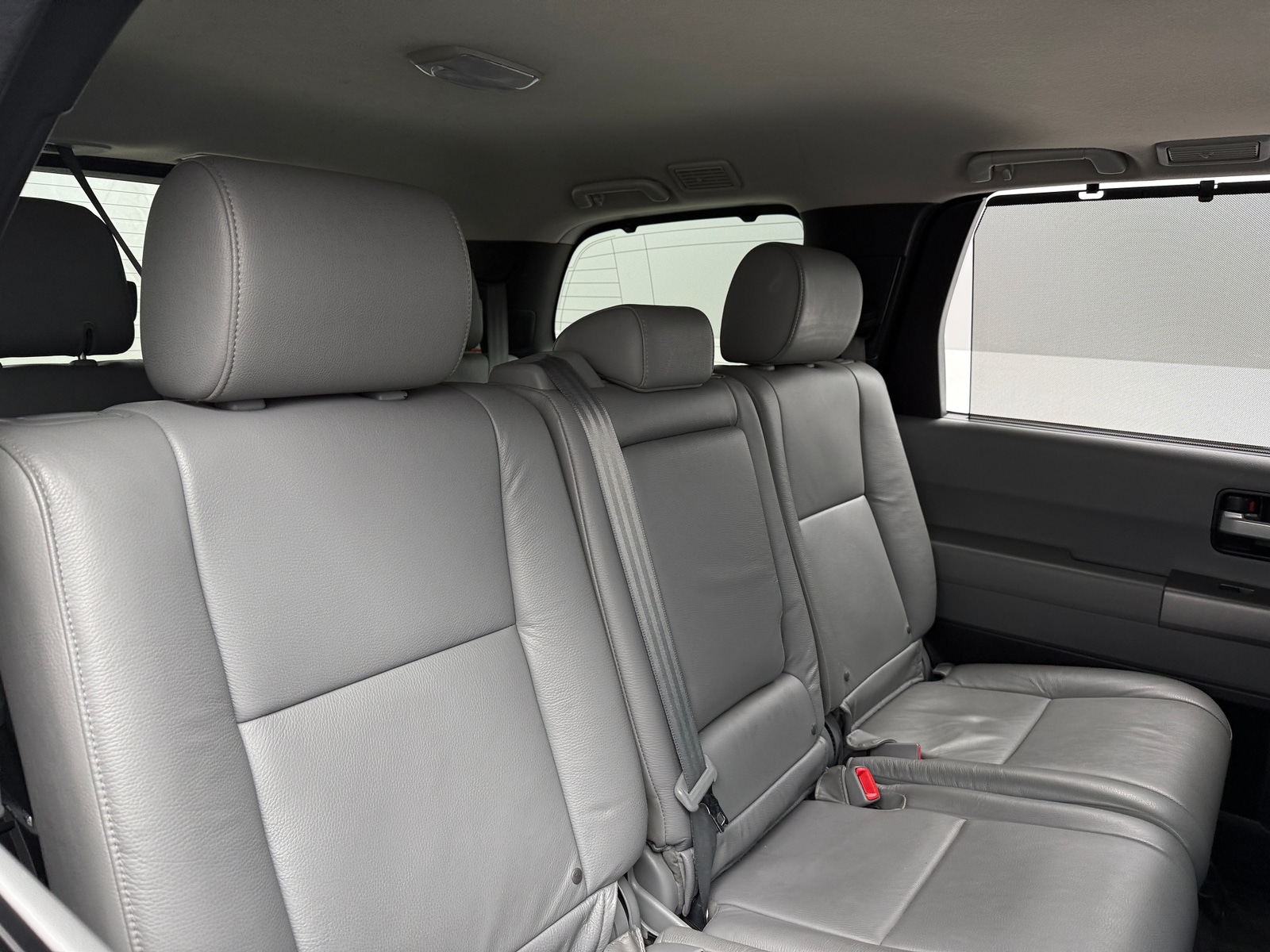 Thumbnail: 2015 Toyota Sequoia - 5