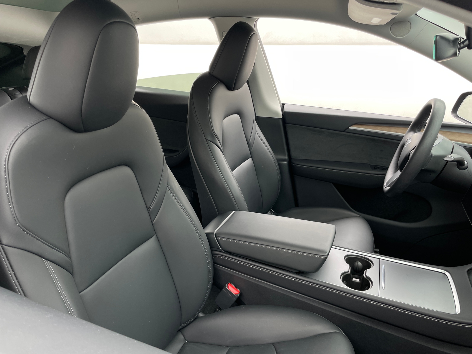 Thumbnail: 2025 Tesla Model Y - 2