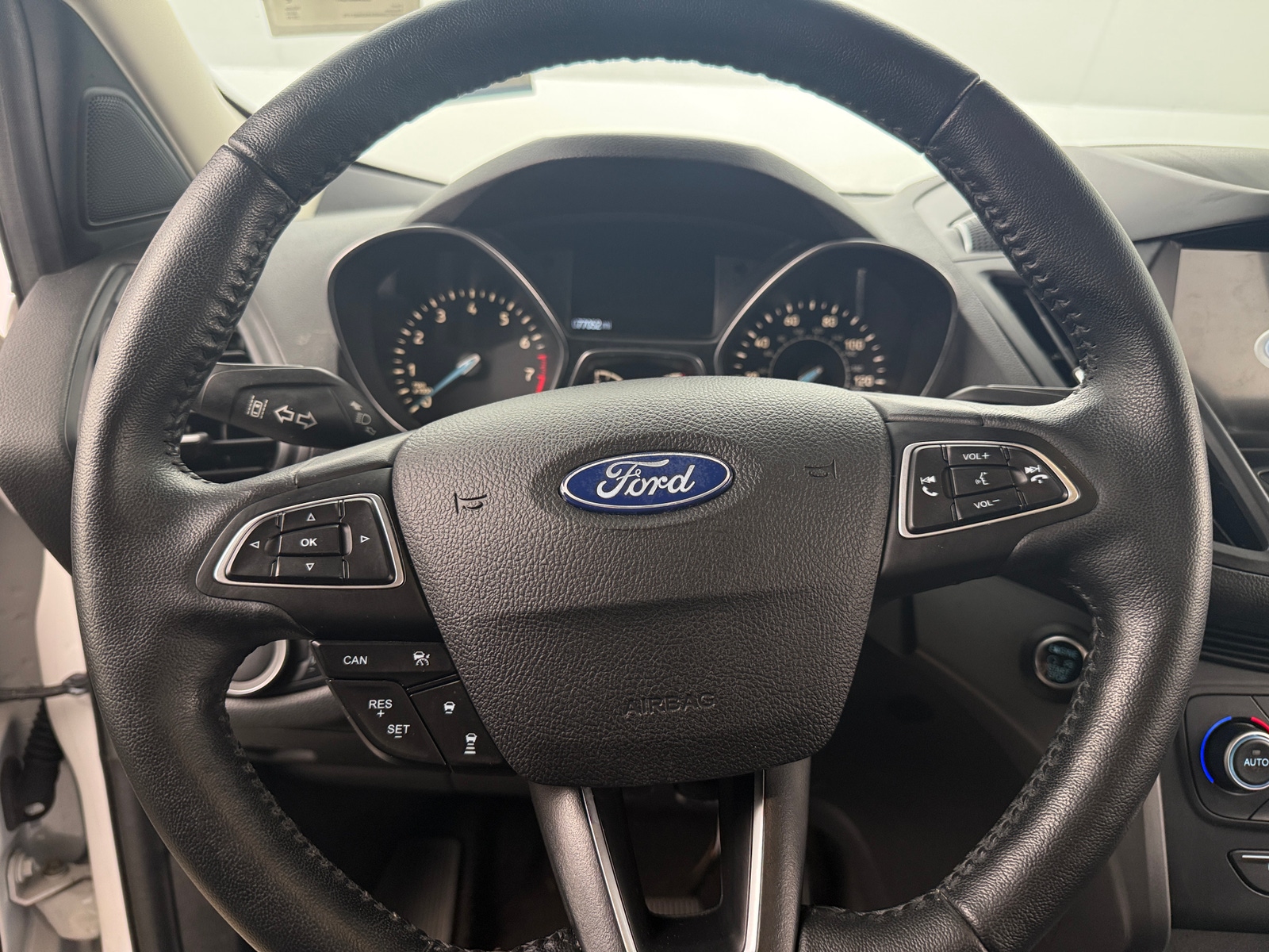 Thumbnail: 2019 Ford Escape - 5