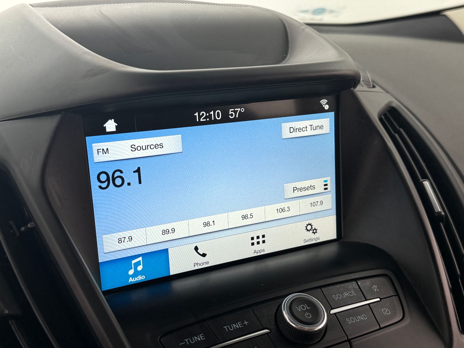 Thumbnail: 2019 Ford Escape - 4