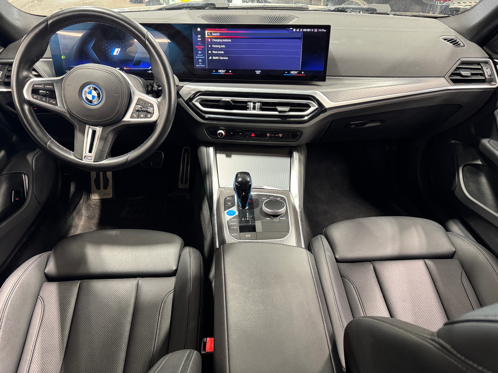 Thumbnail: 2023 BMW i4 - 2