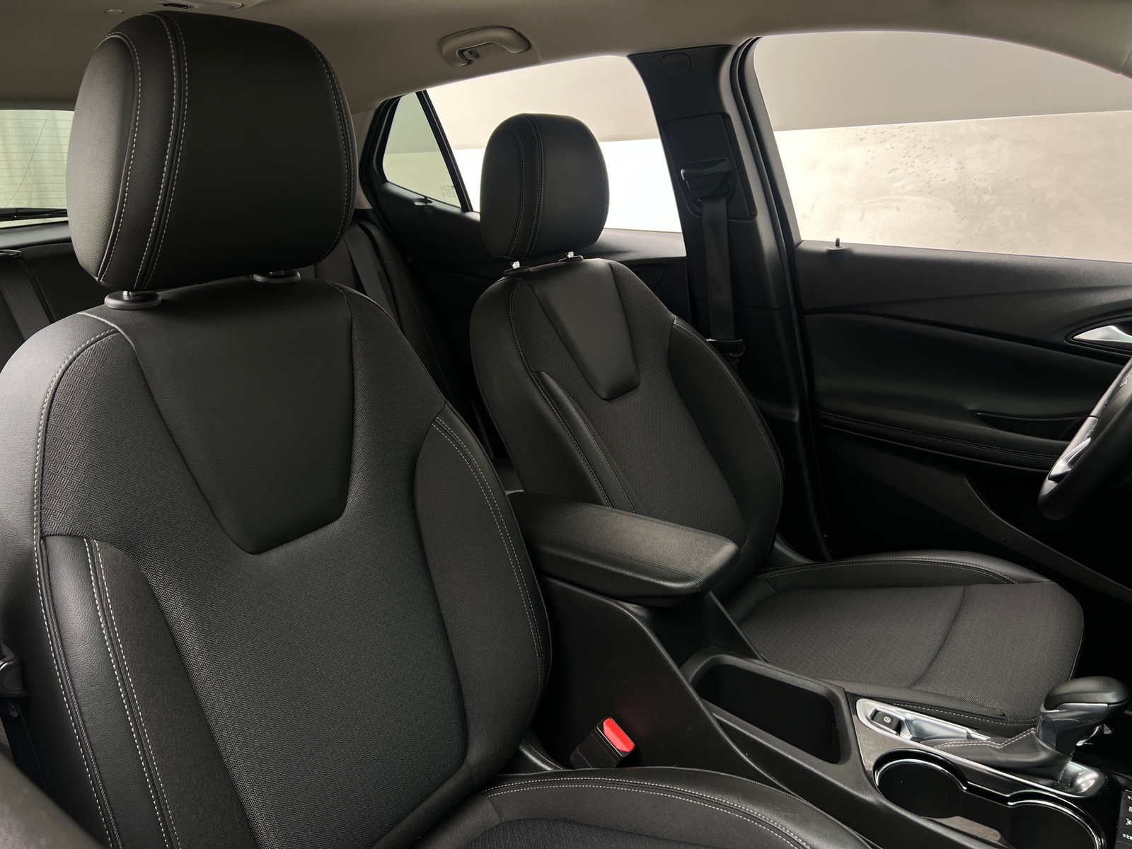 Thumbnail: 2025 Buick Encore GX - 2