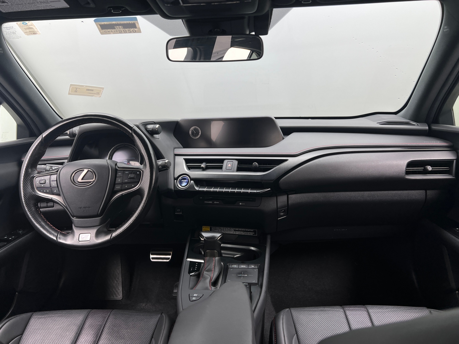 Thumbnail: 2022 Lexus UX - 2