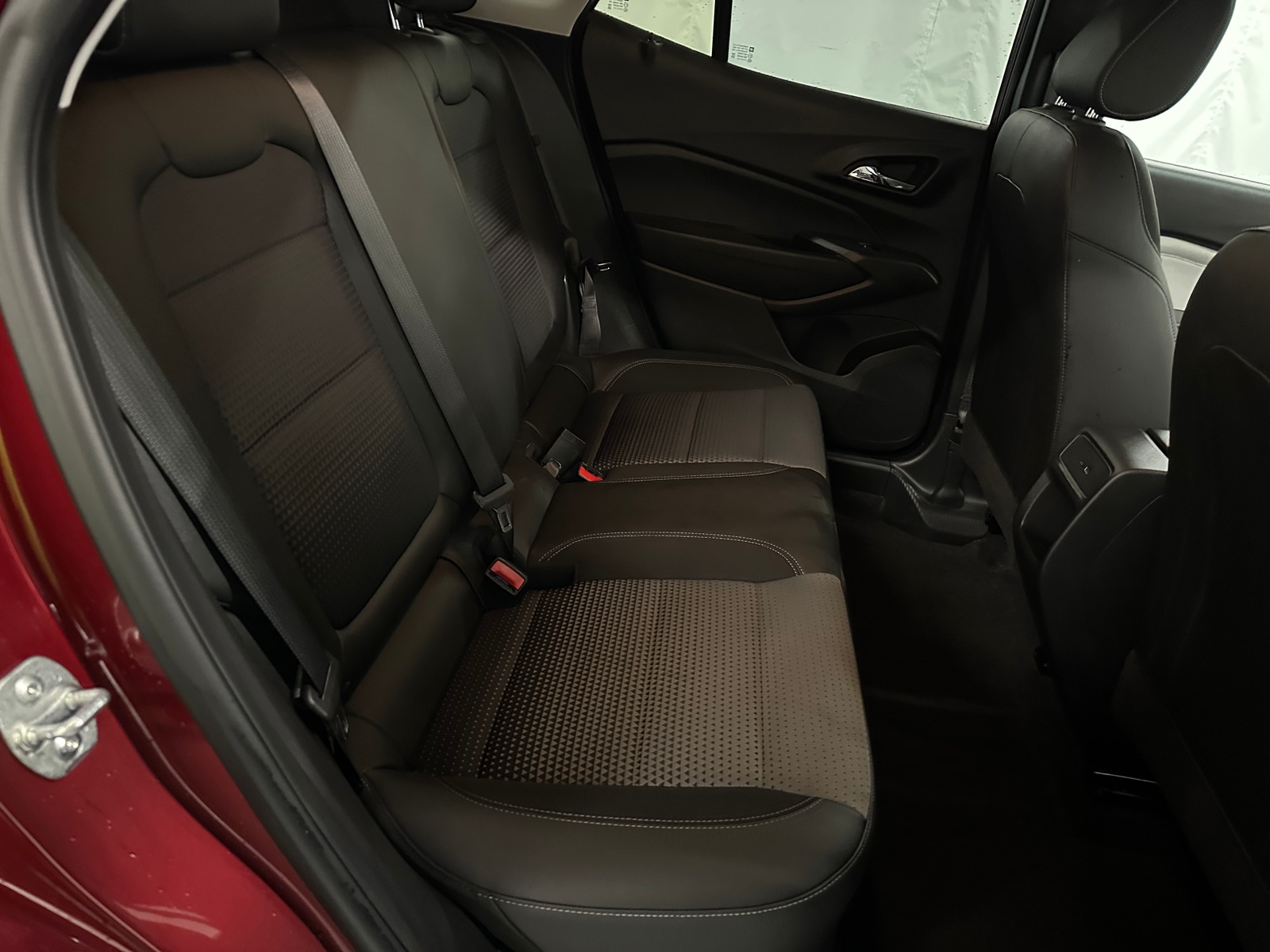 Thumbnail: 2025 Chevrolet Trax - 6