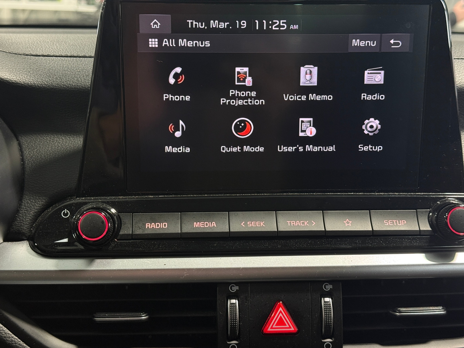 Thumbnail: 2024 Kia Forte - 4