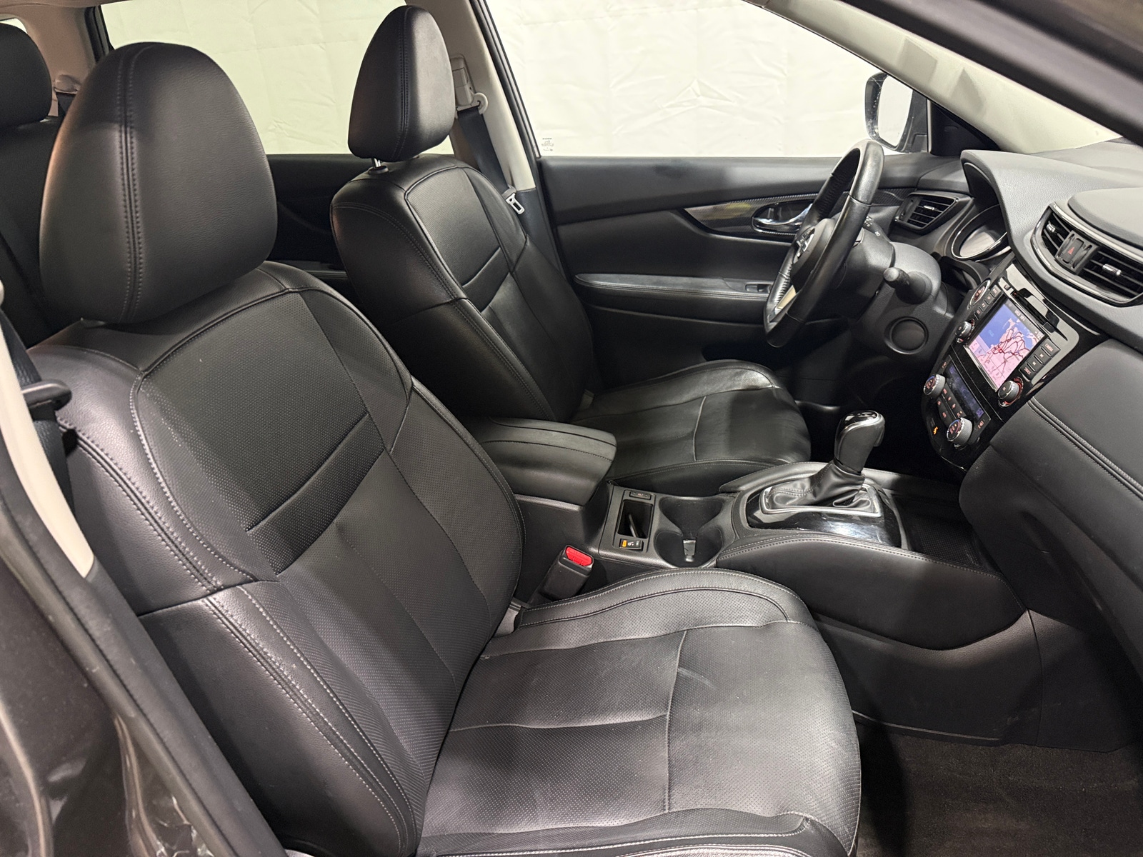 Thumbnail: 2018 Nissan Rogue - 2