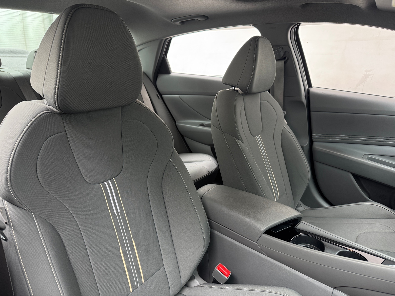 Thumbnail: 2025 Hyundai Elantra - 2