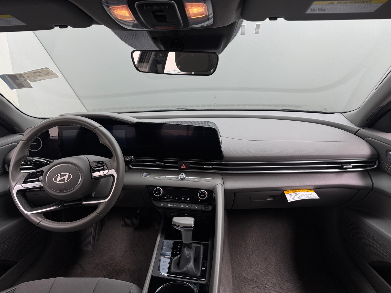 Thumbnail: 2025 Hyundai Elantra - 3