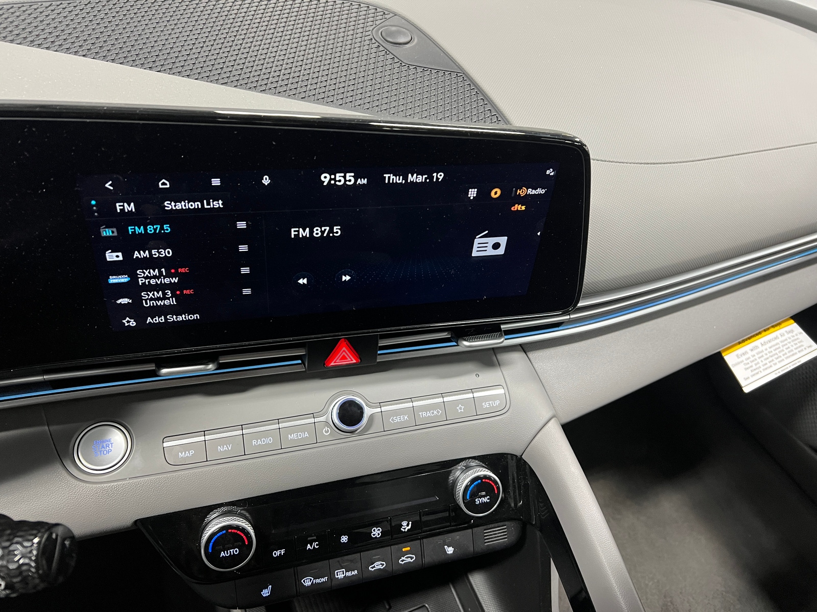 Thumbnail: 2025 Hyundai Elantra - 4