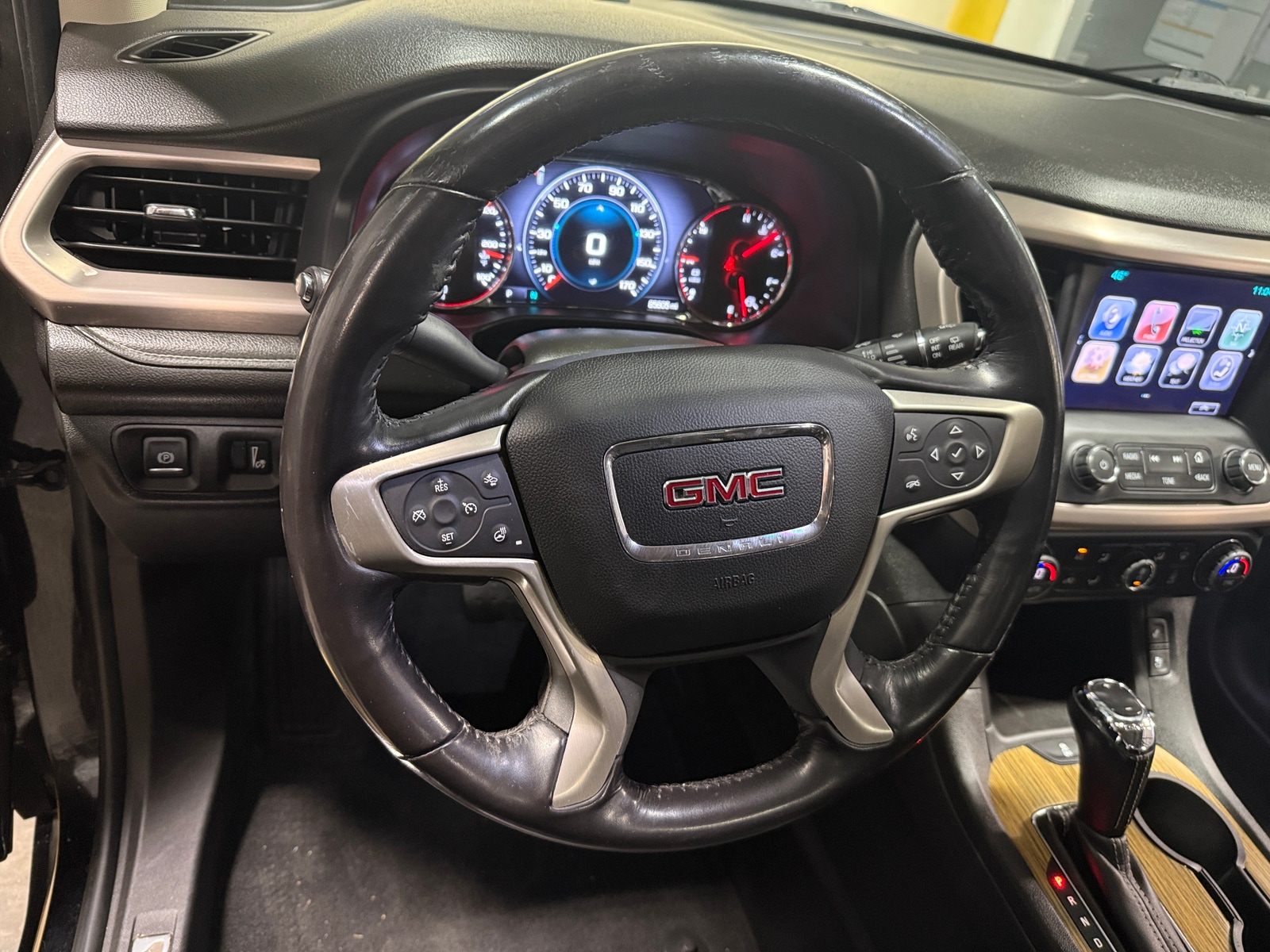 Thumbnail: 2018 GMC Acadia - 4