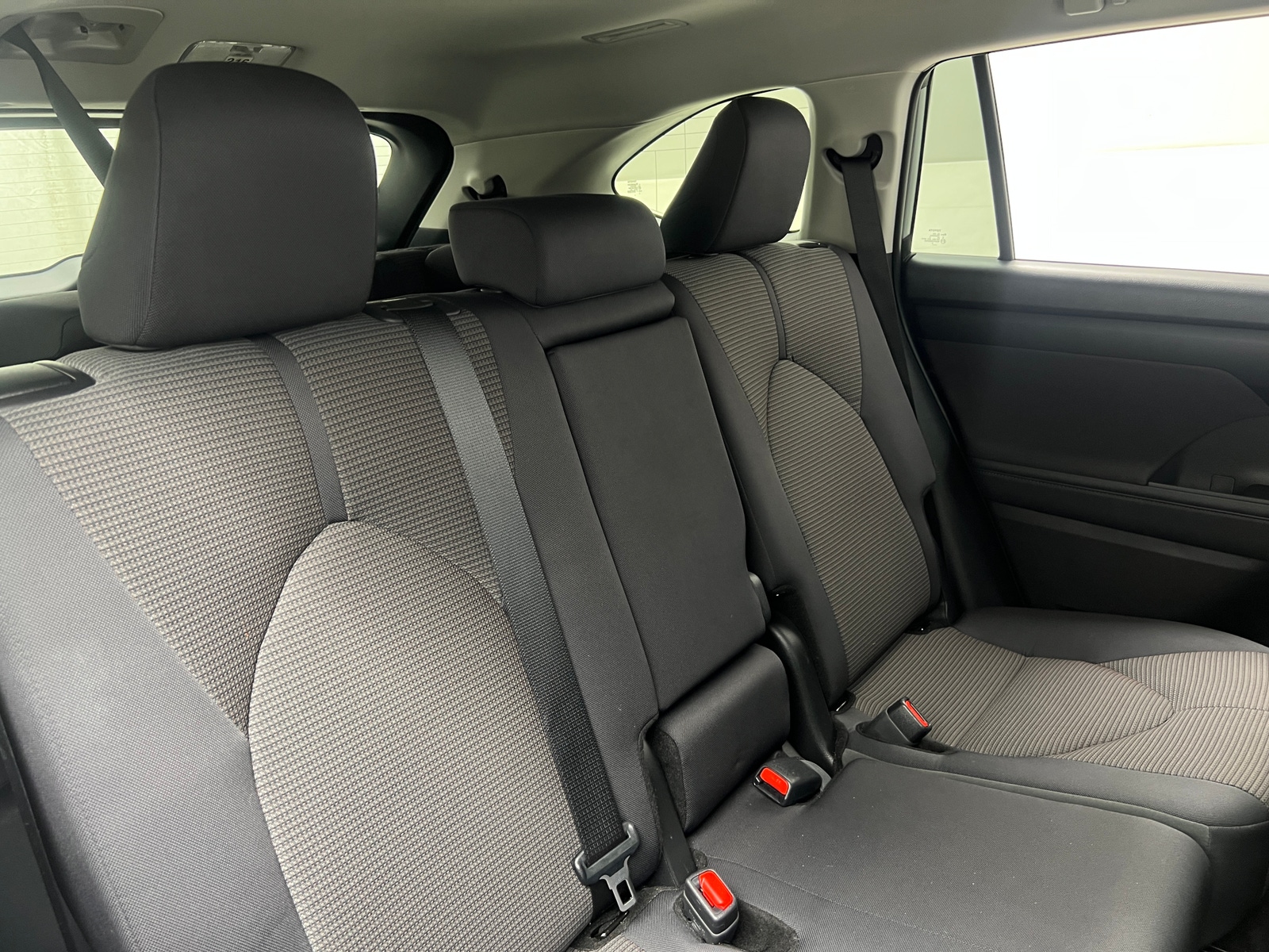 Thumbnail: 2025 Toyota Highlander - 6