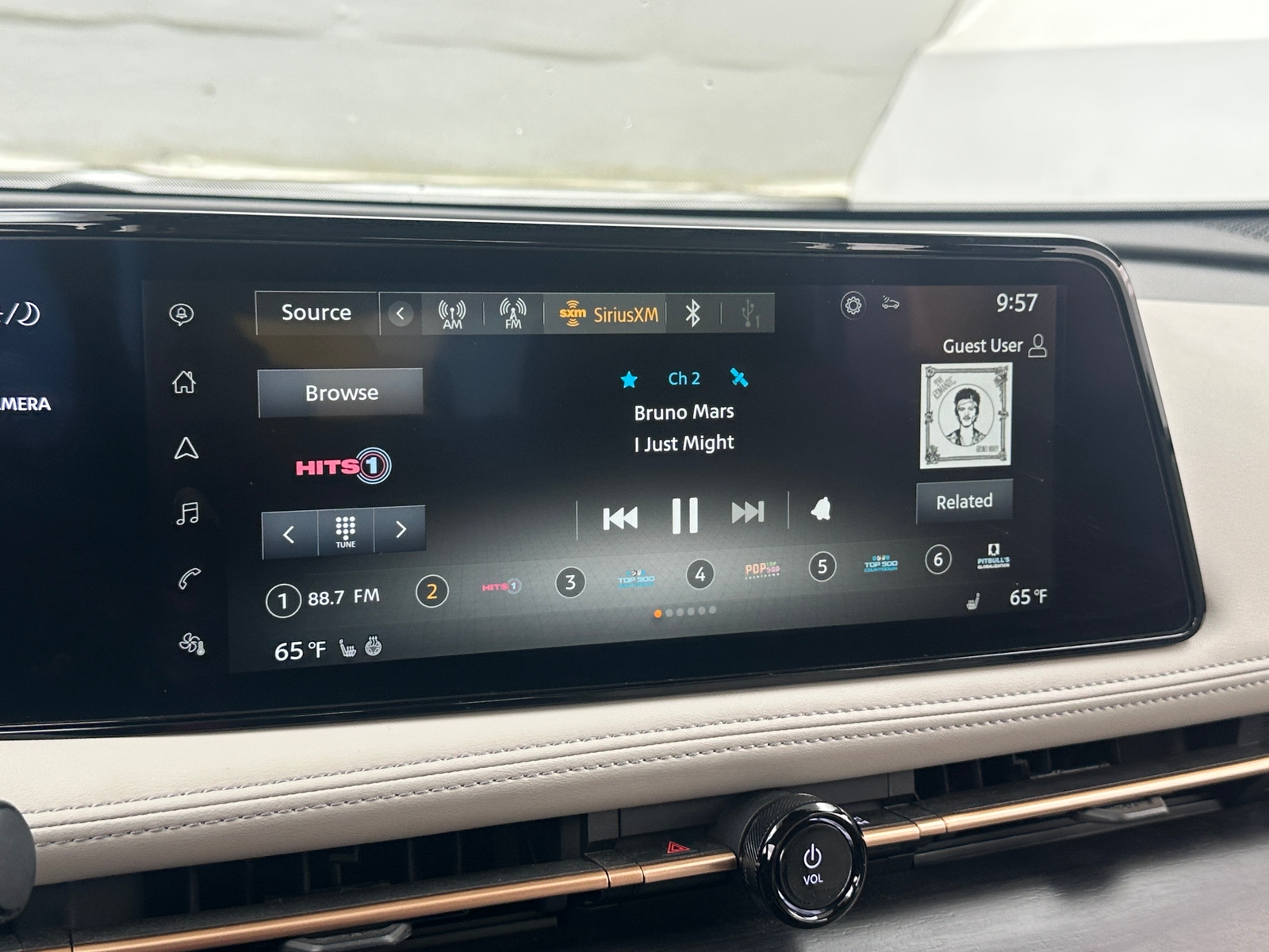 Thumbnail: 2023 Nissan Ariya - 3