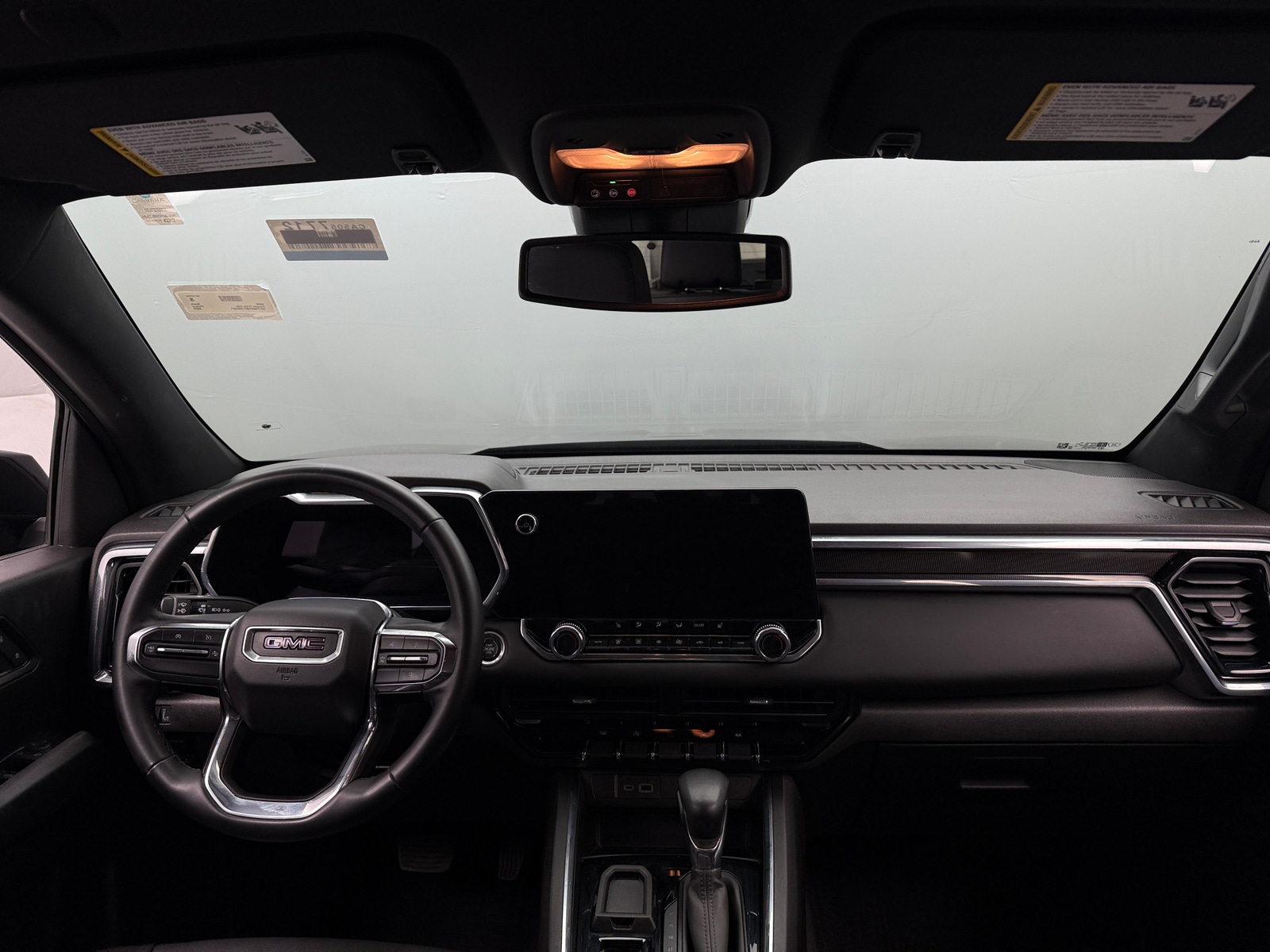 Thumbnail: 2023 GMC Canyon - 3