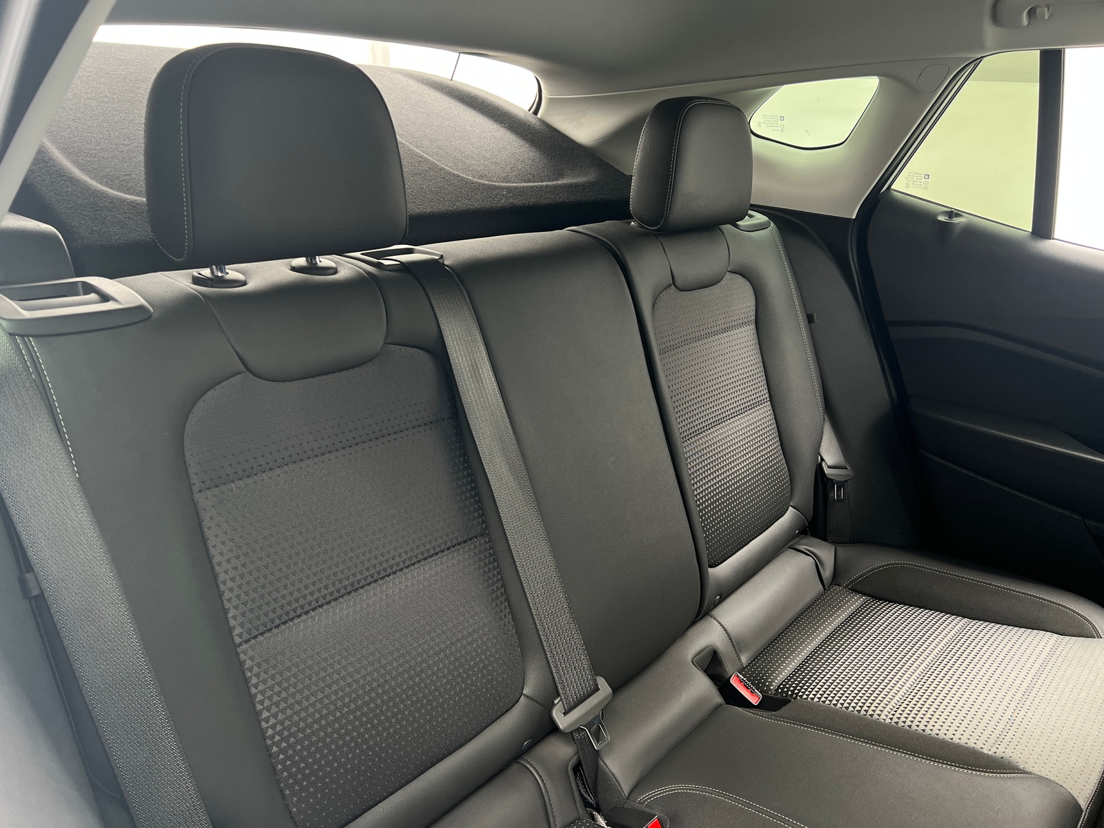 Thumbnail: 2025 Chevrolet Trax - 6