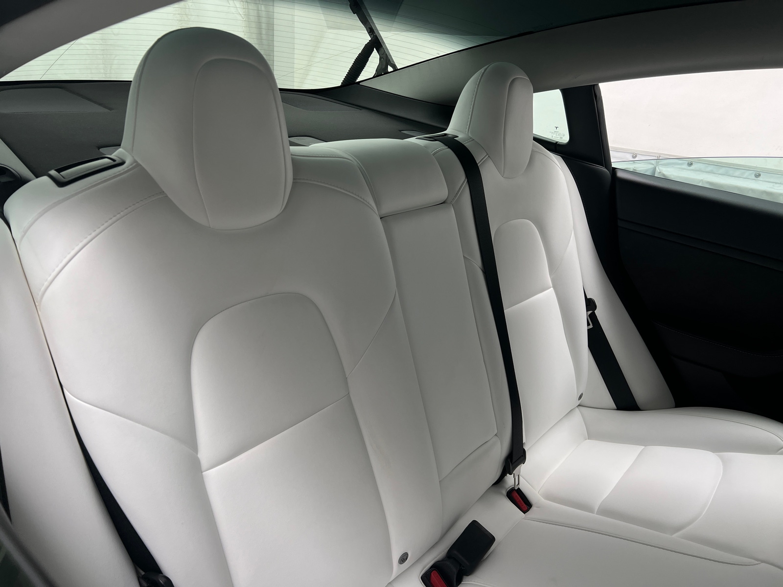 Thumbnail: 2022 Tesla Model 3 - 5