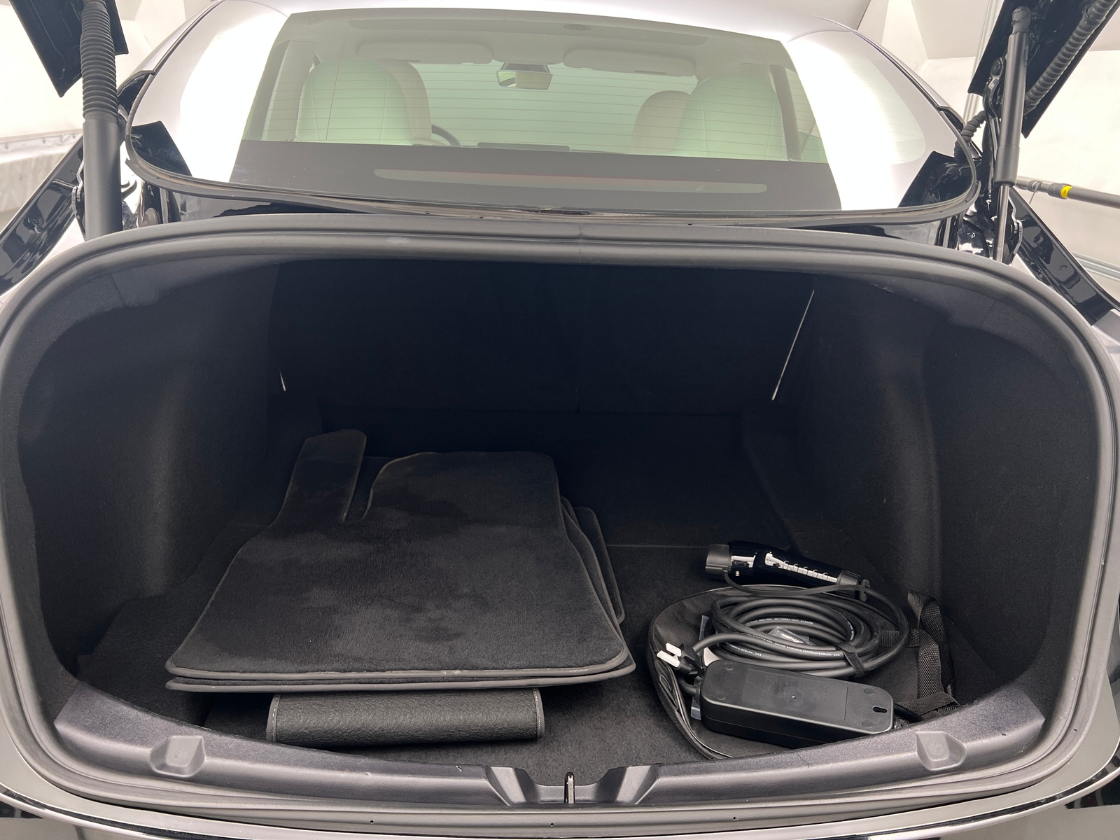 Thumbnail: 2022 Tesla Model 3 - 6