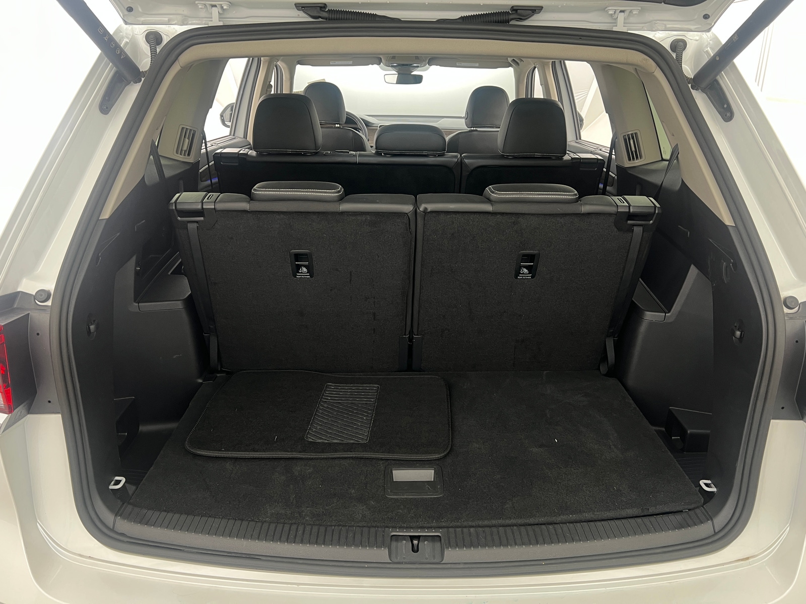 Thumbnail: 2025 Volkswagen Atlas - 6