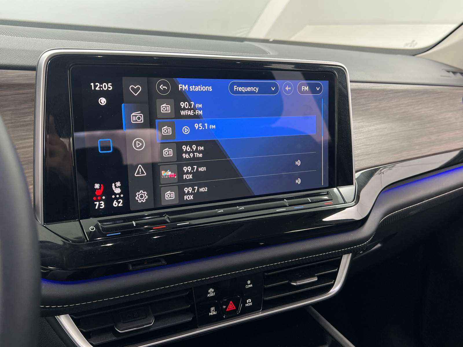 Thumbnail: 2025 Volkswagen Atlas - 3