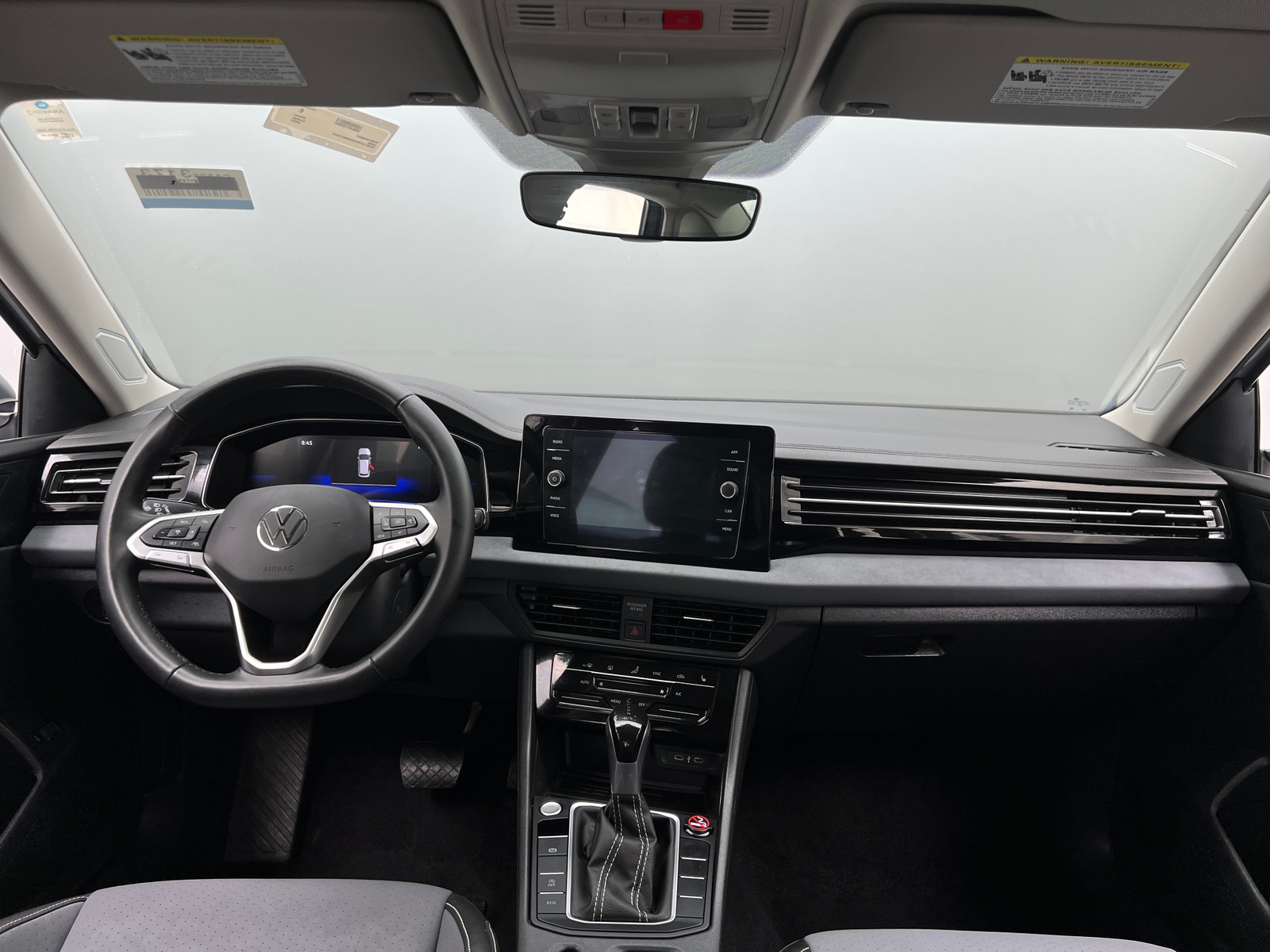 Thumbnail: 2025 Volkswagen Jetta - 2