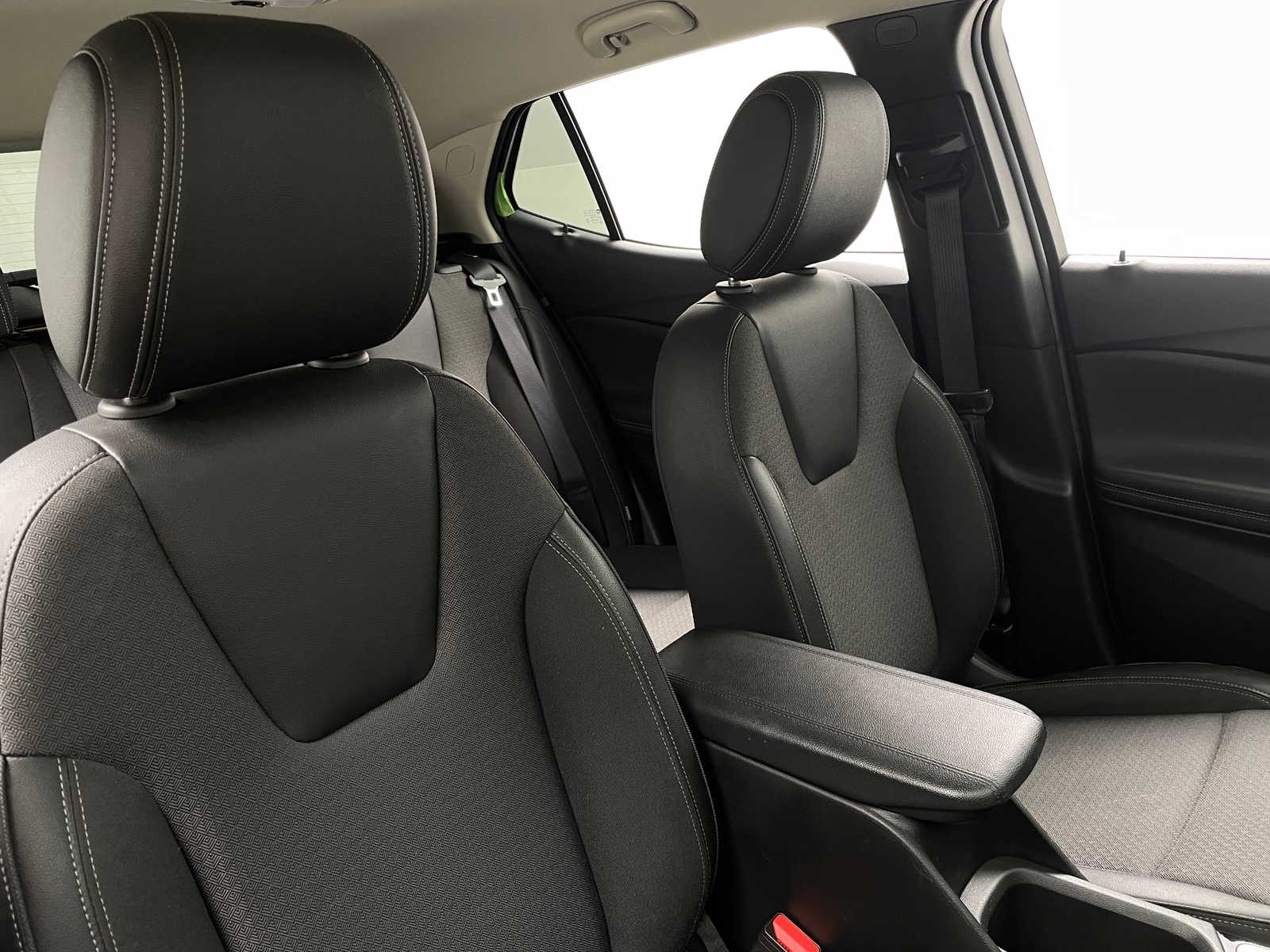 Thumbnail: 2025 Buick Encore GX - 2