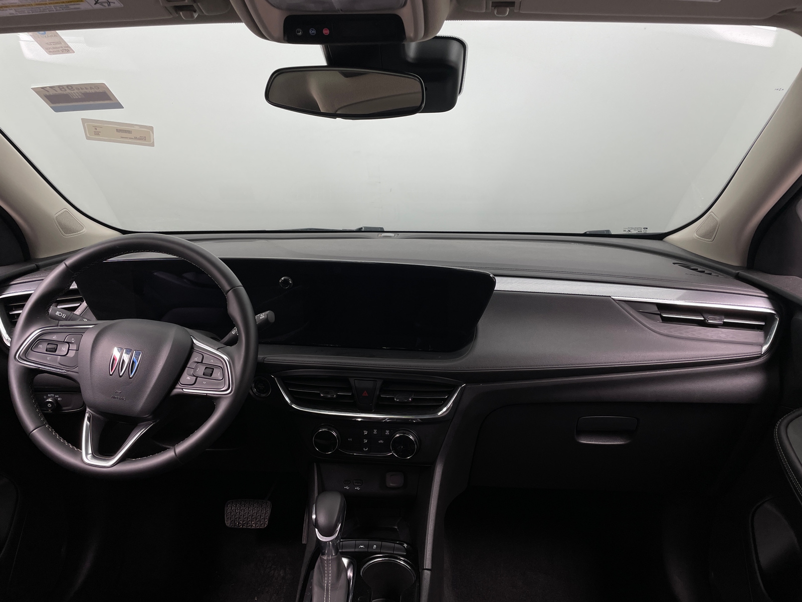 Thumbnail: 2025 Buick Encore GX - 3