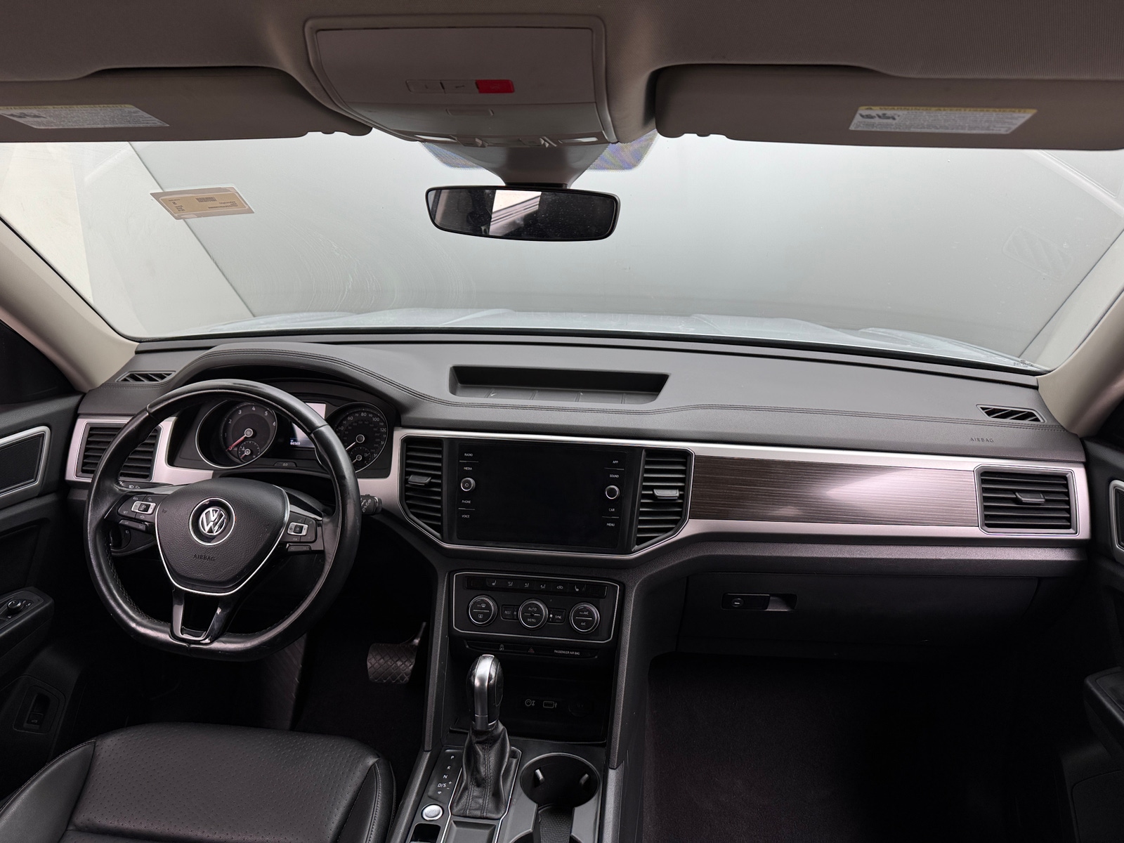 Thumbnail: 2019 Volkswagen Atlas - 2