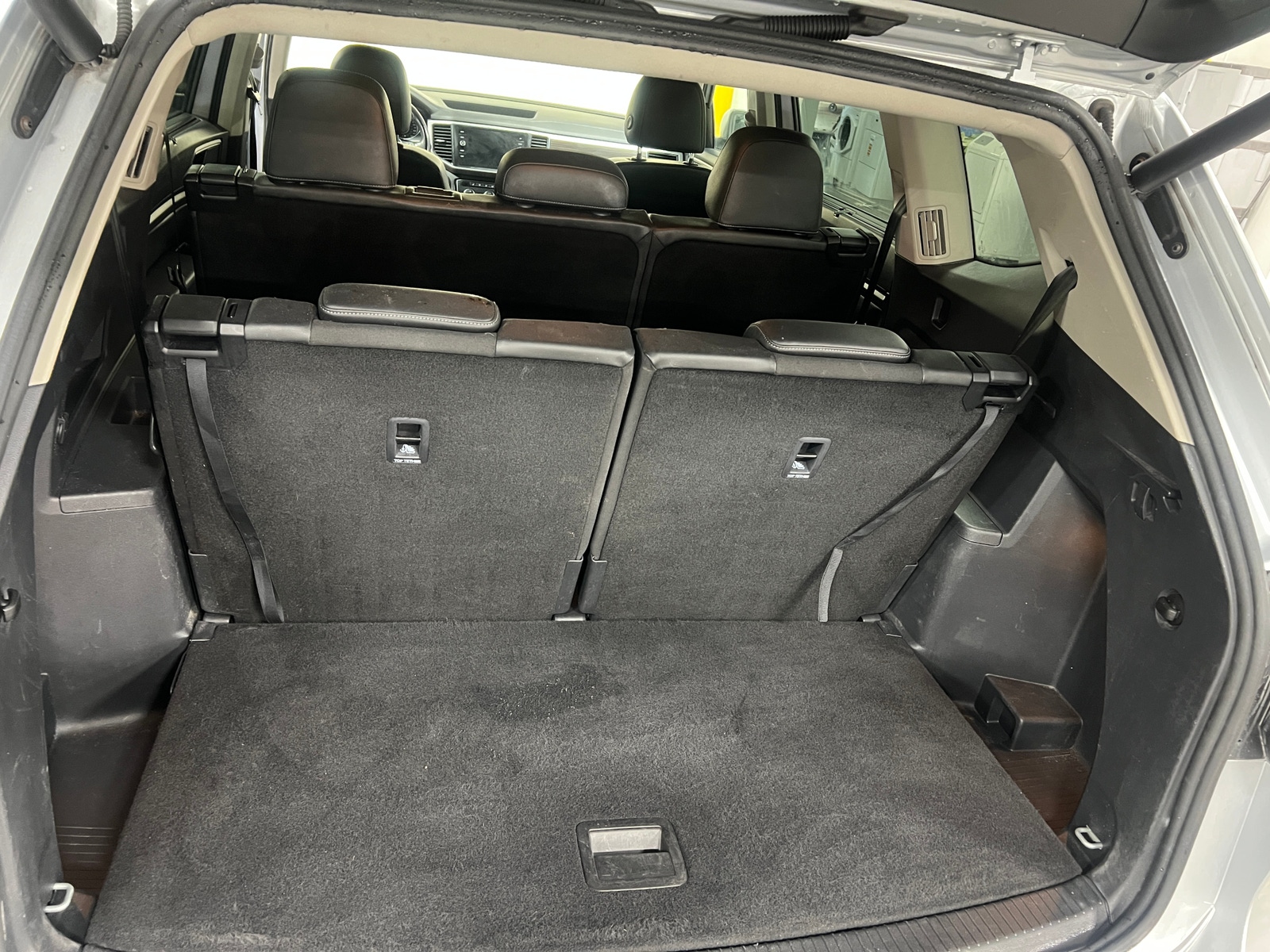 Thumbnail: 2019 Volkswagen Atlas - 6